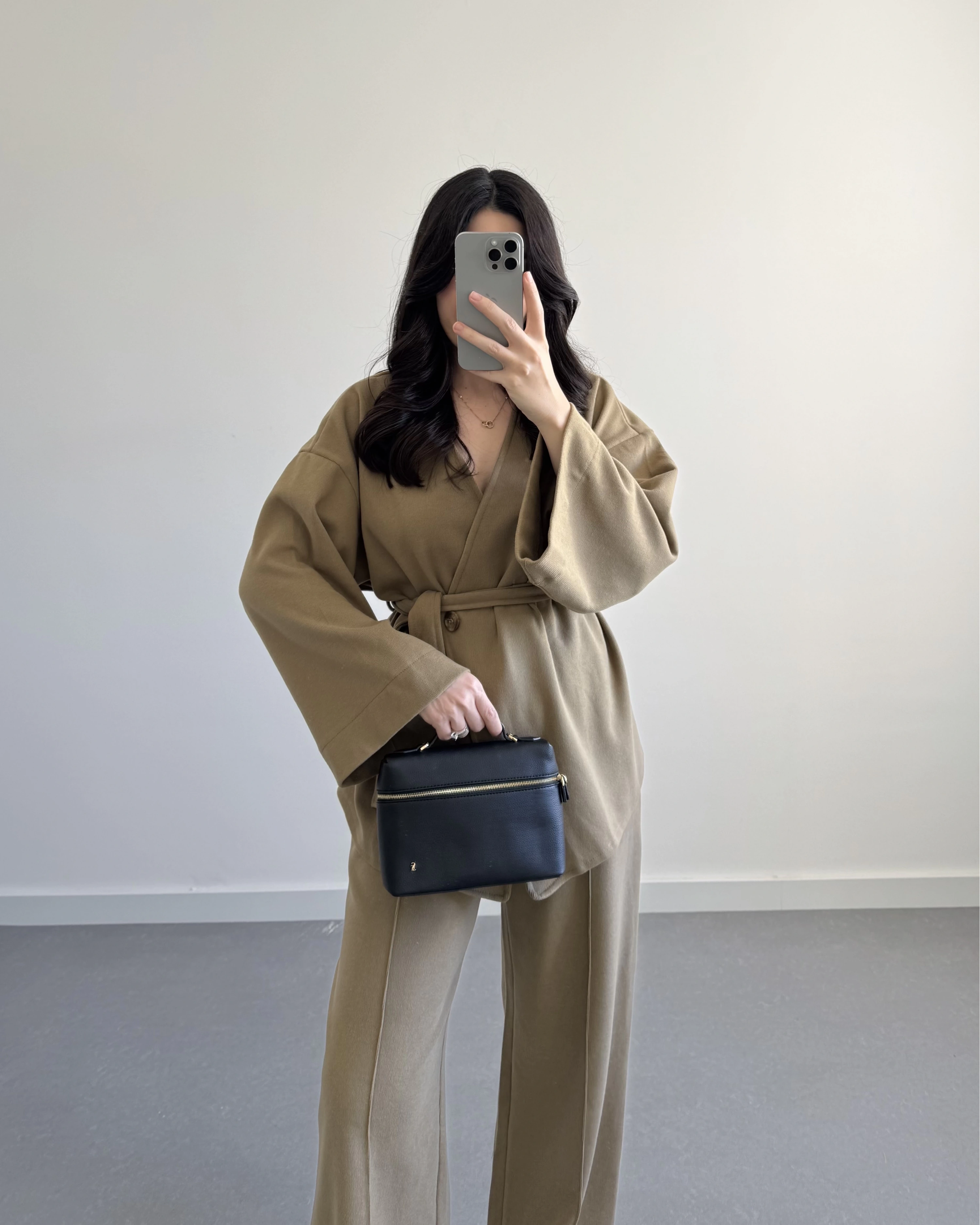 HAKİ KRUVAZE YAKA BELİ KUŞAKLI TAKIM