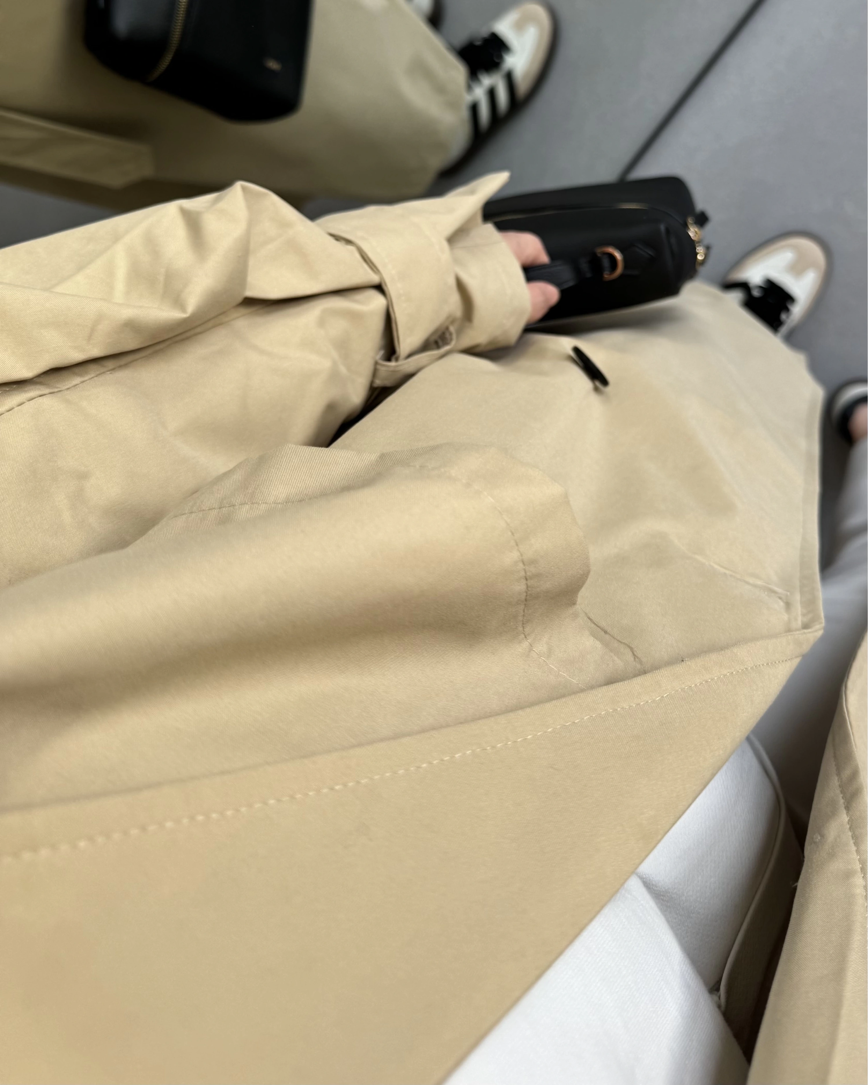 JOSEF OVERSİZE KOYU BEJ OVERSİZE TRENÇKOT