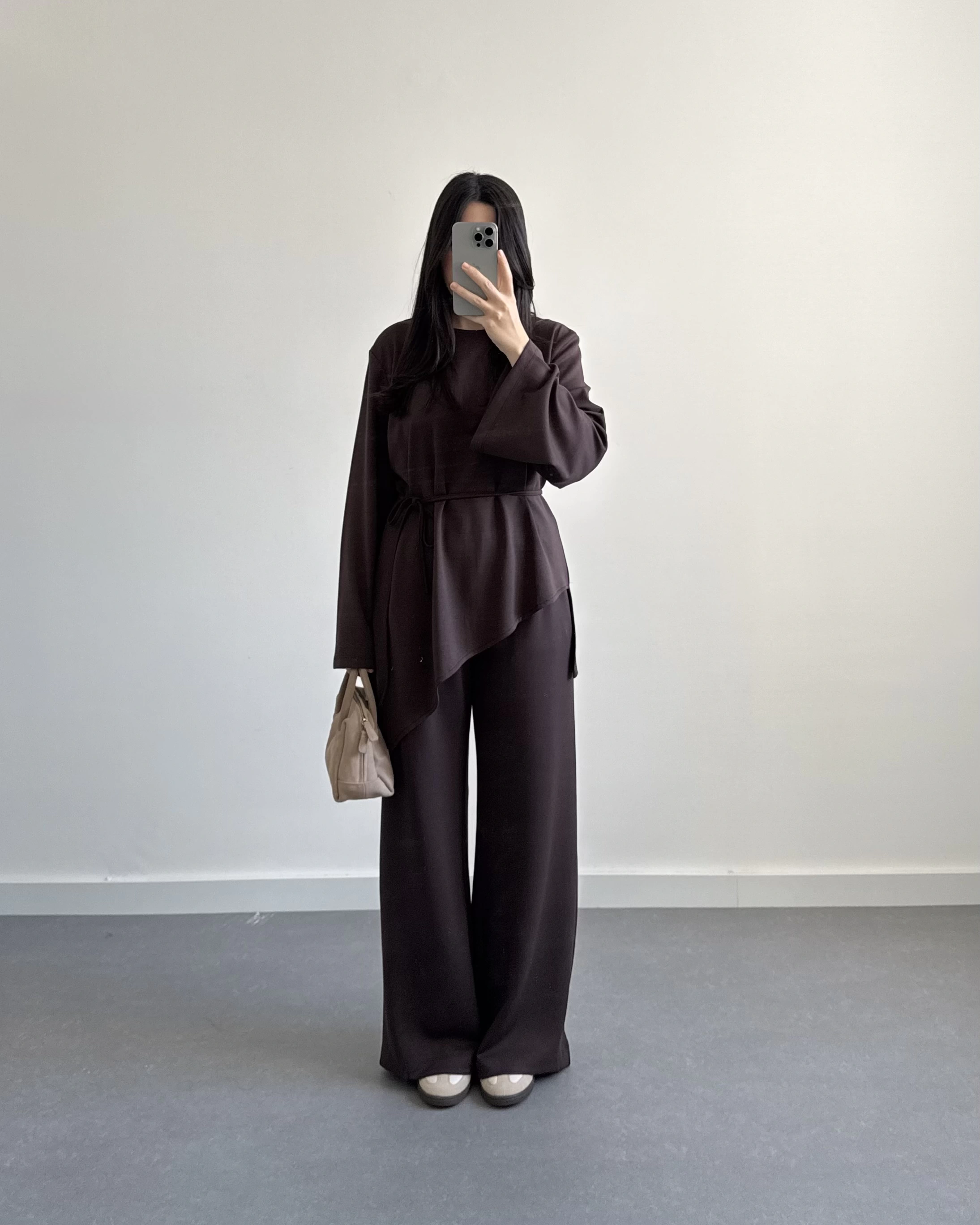 KAHVE ASİMETRİK KESİM UZUN KOL TAKIM