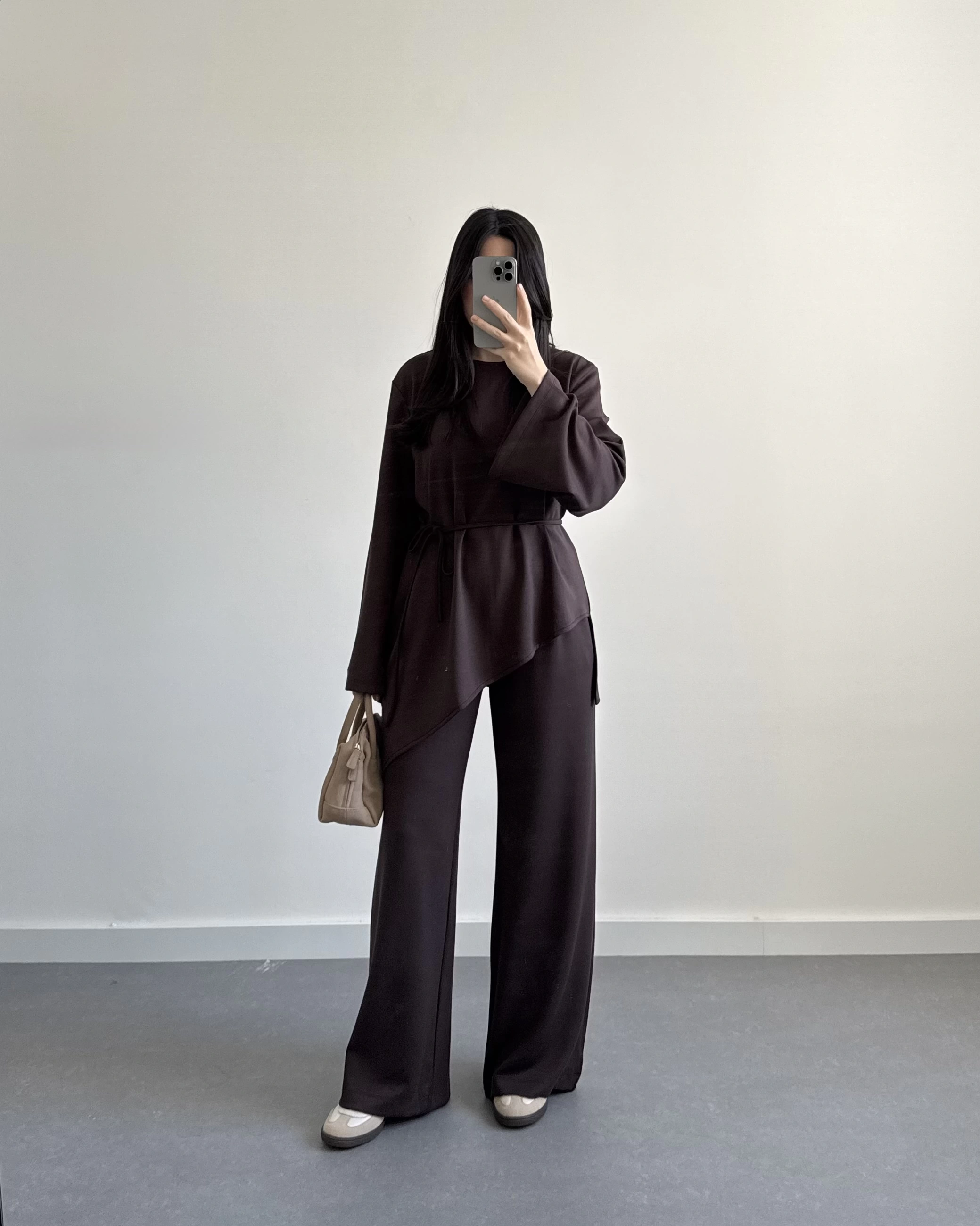 KAHVE ASİMETRİK KESİM UZUN KOL TAKIM