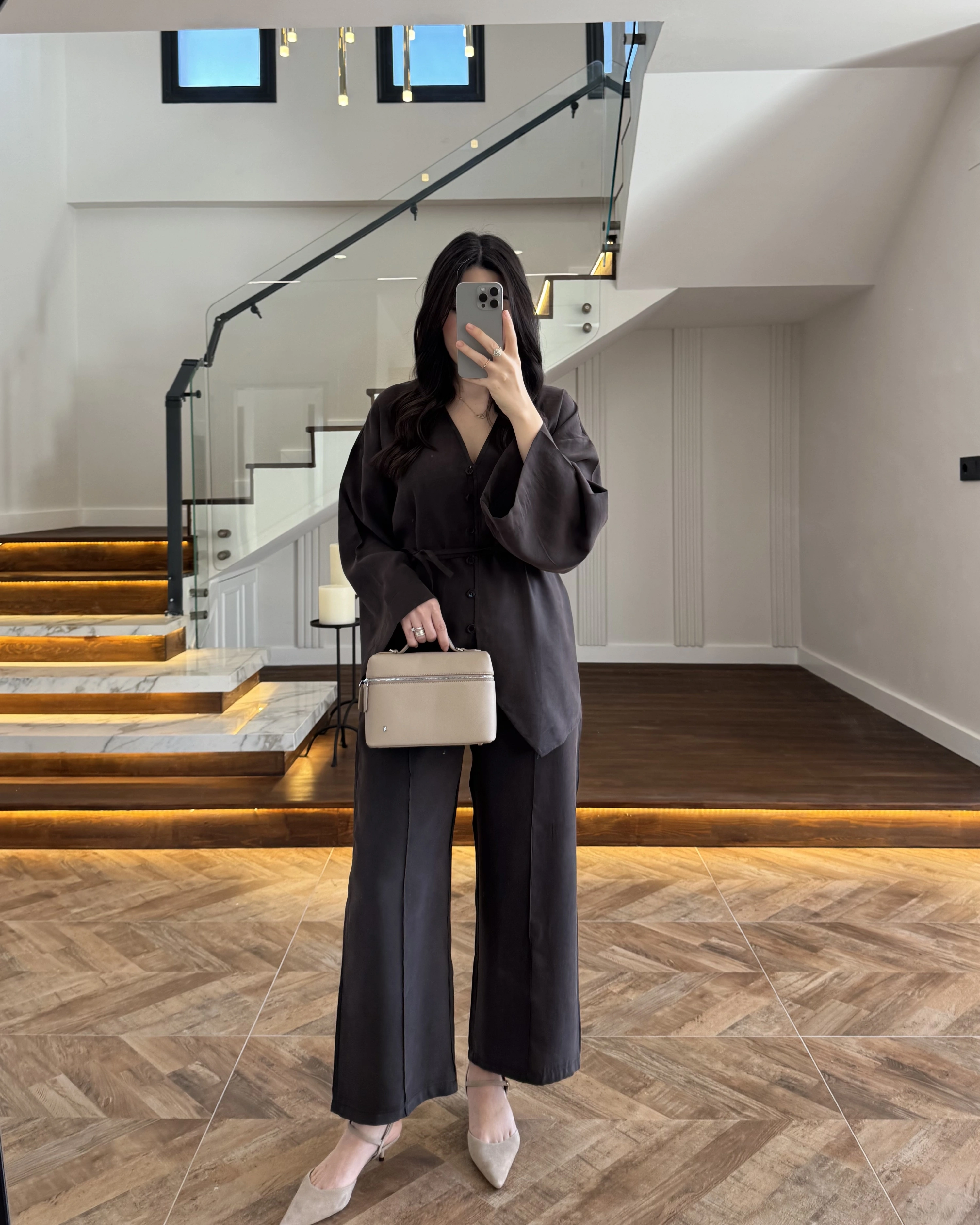 (15 ŞUBAT KARGOLAMA) KAHVE BAĞLAMALI DÜĞMELİ TAKIM -8916