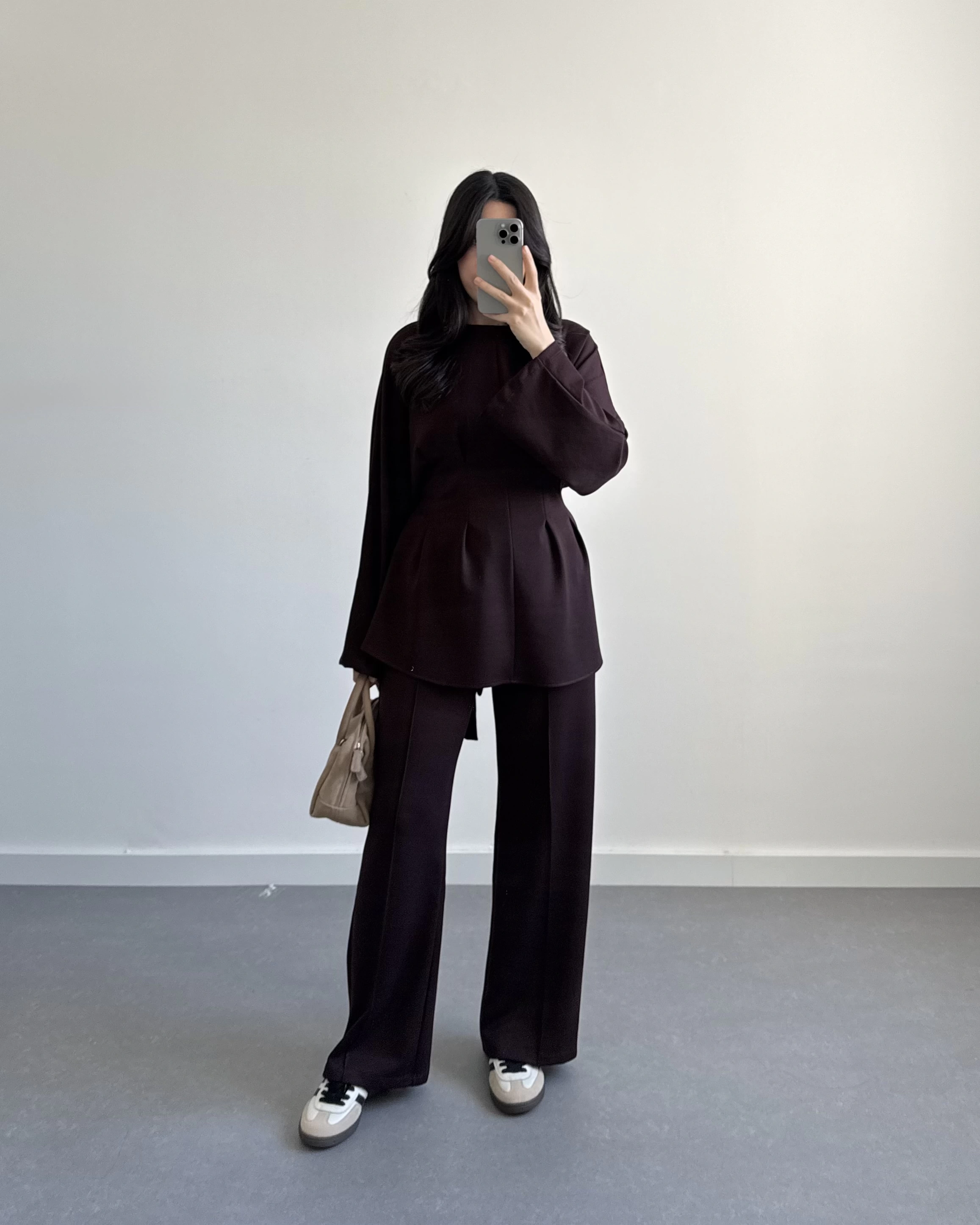 KAHVE BELİ KUŞAKLI PİLELİ MODAL TAKIM