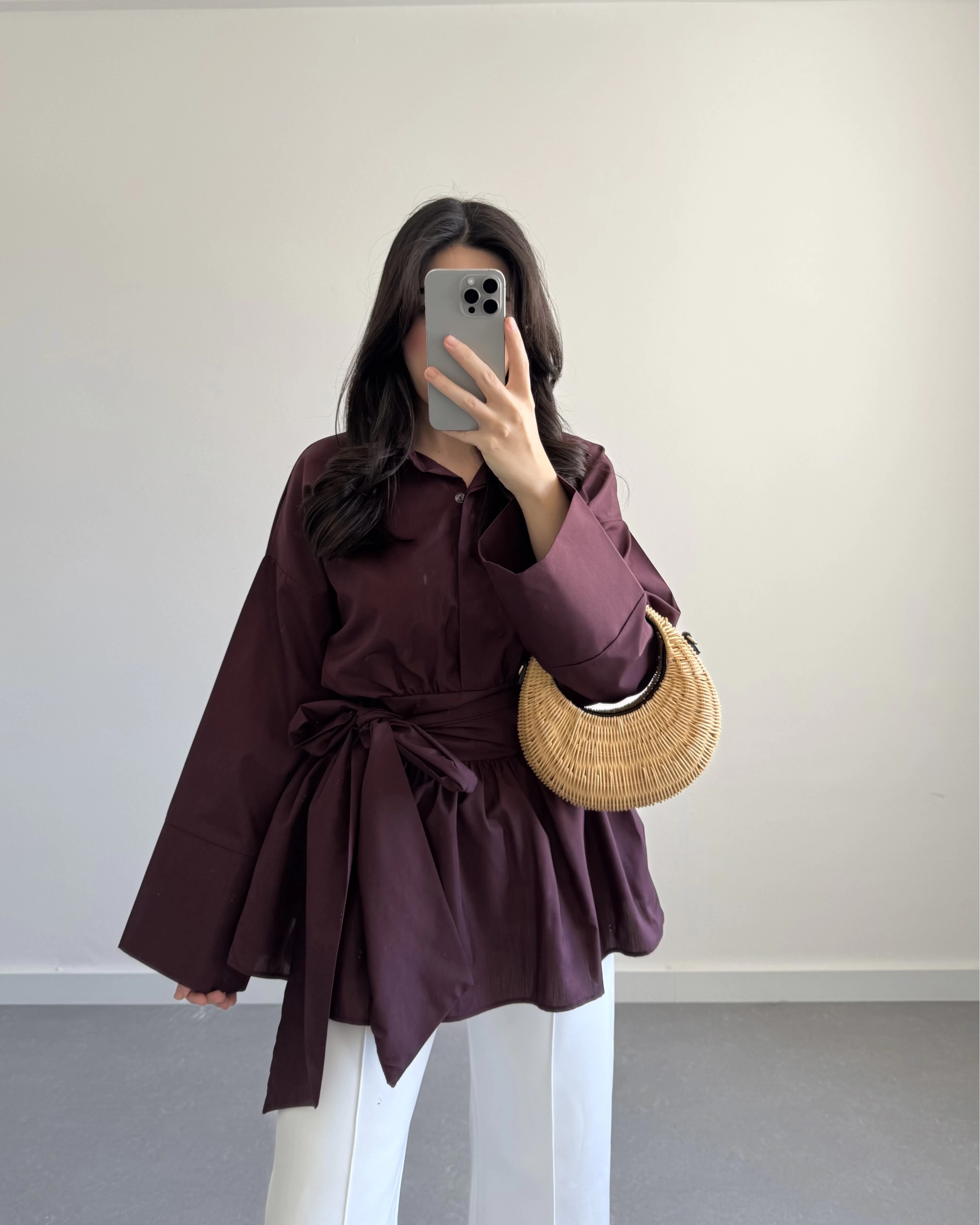 BORDO  BELİ KUŞAKLI POPLİN GÖMLEK