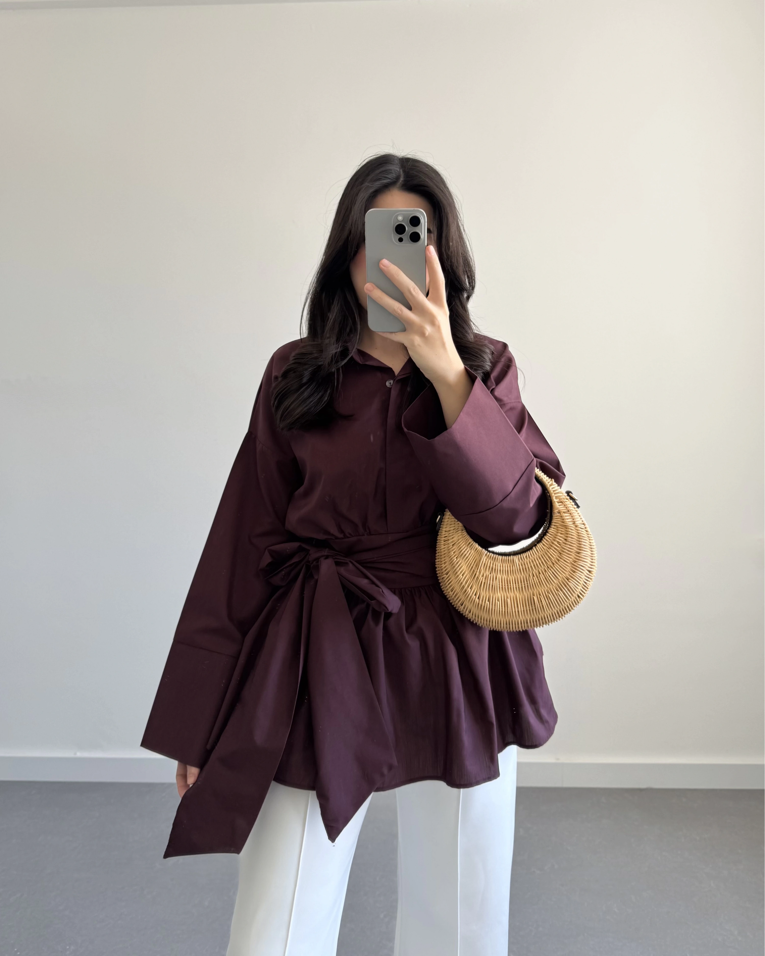 BORDO  BELİ KUŞAKLI POPLİN GÖMLEK