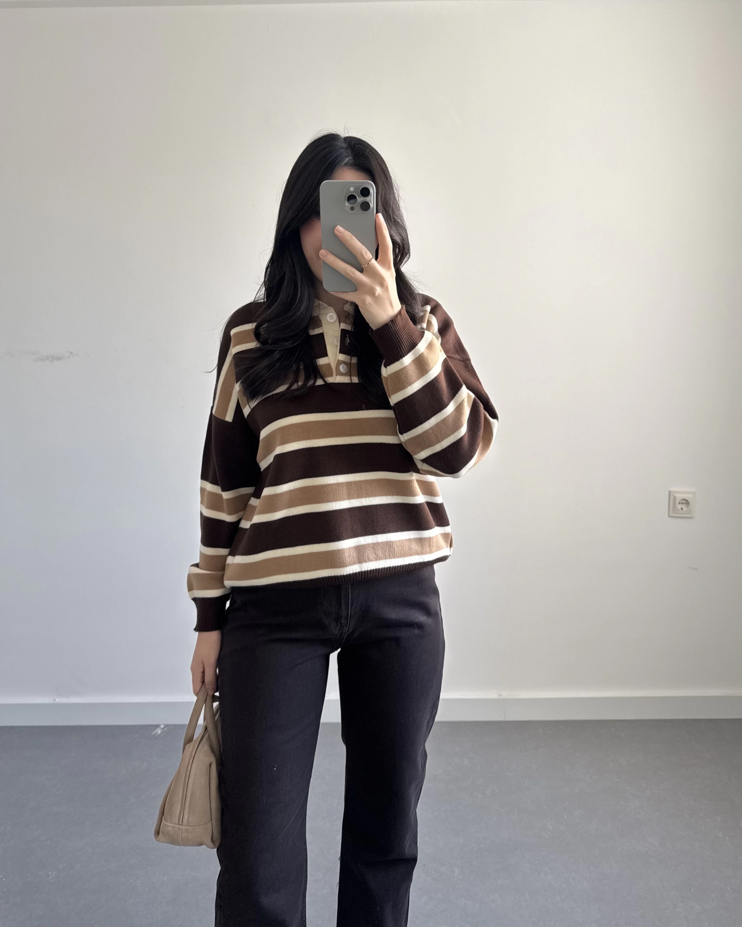 KAHVE ÇİZGİLİ KAZAK