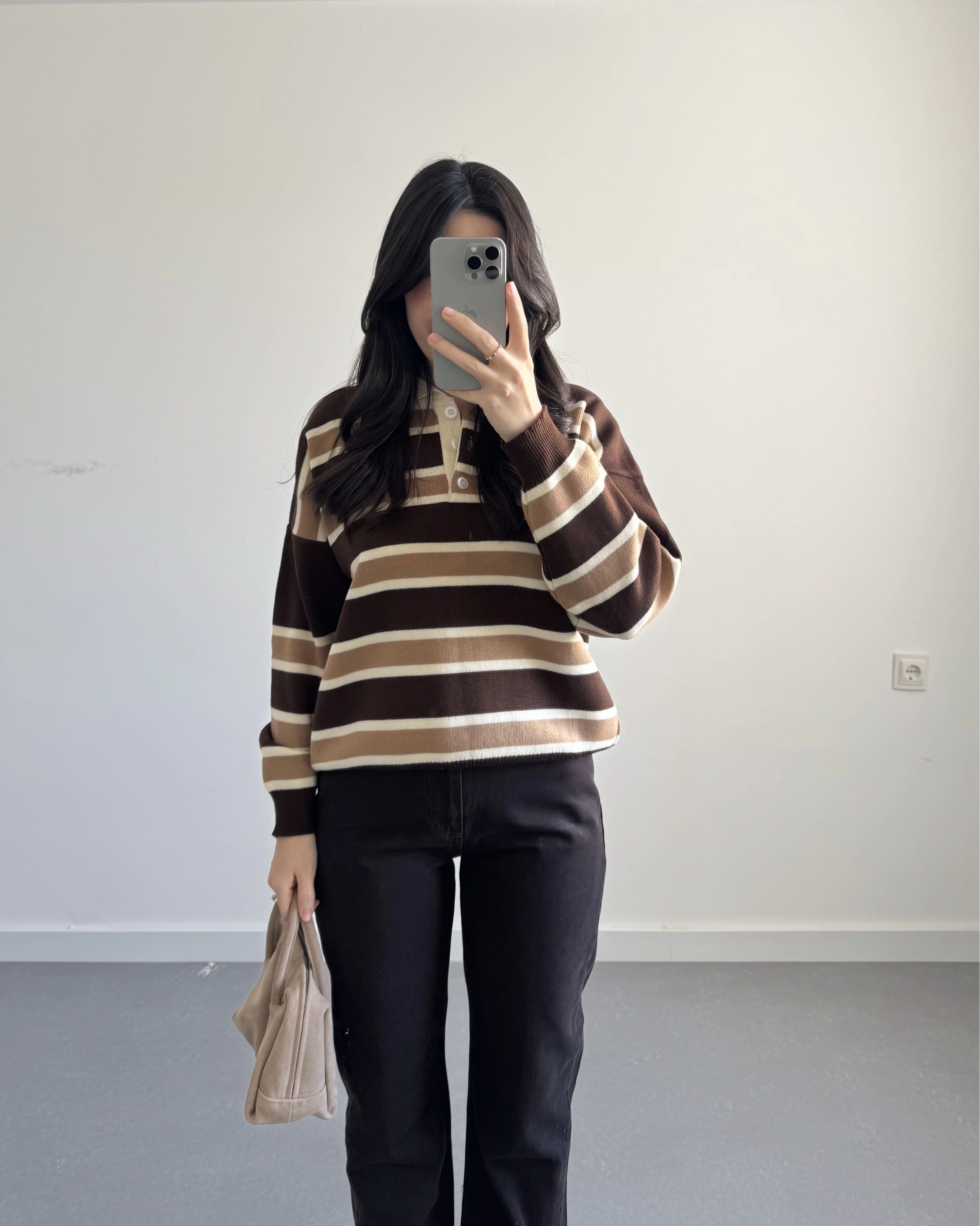 KAHVE ÇİZGİLİ KAZAK