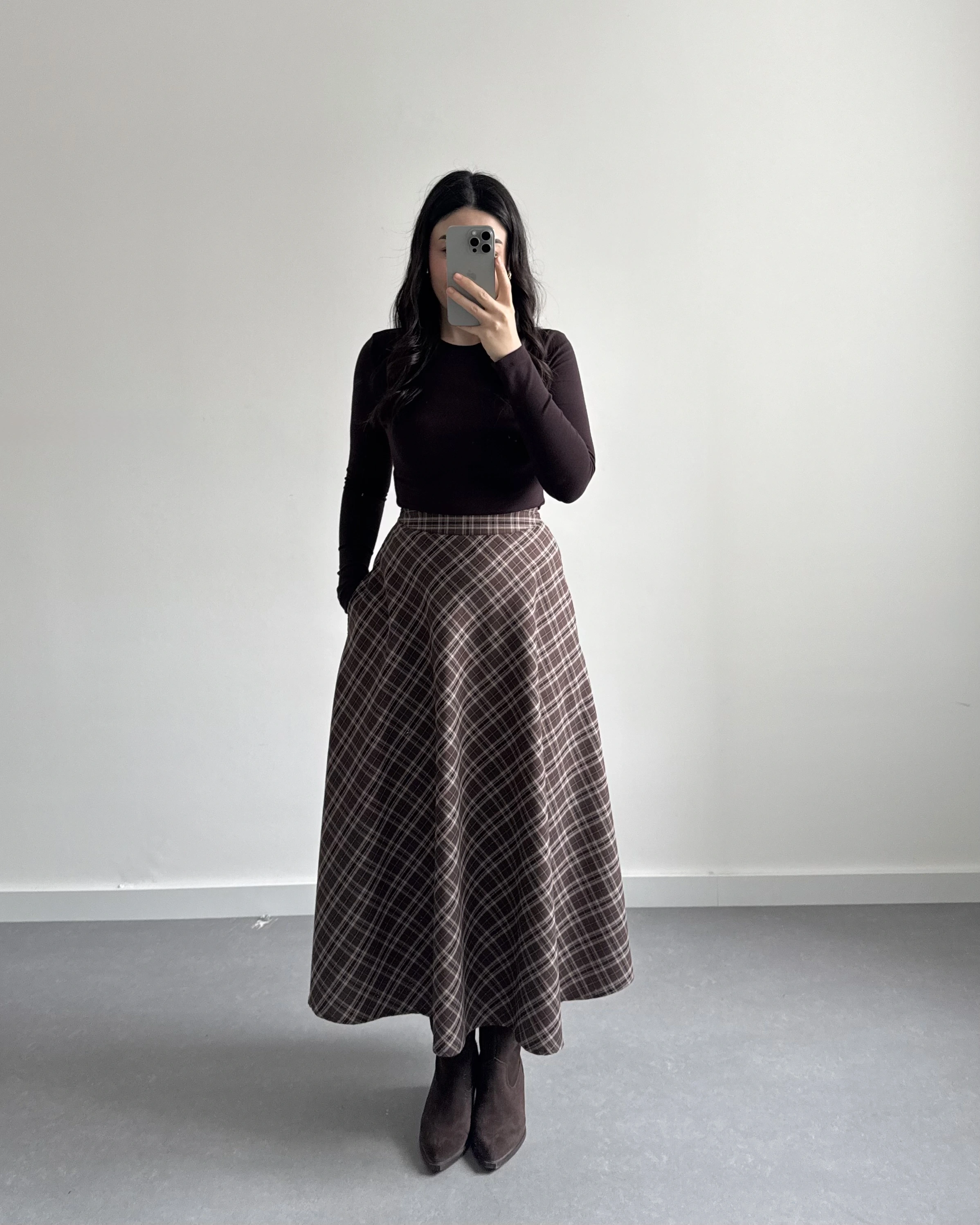 KAHVE EKOSE CEPLİ ETEK