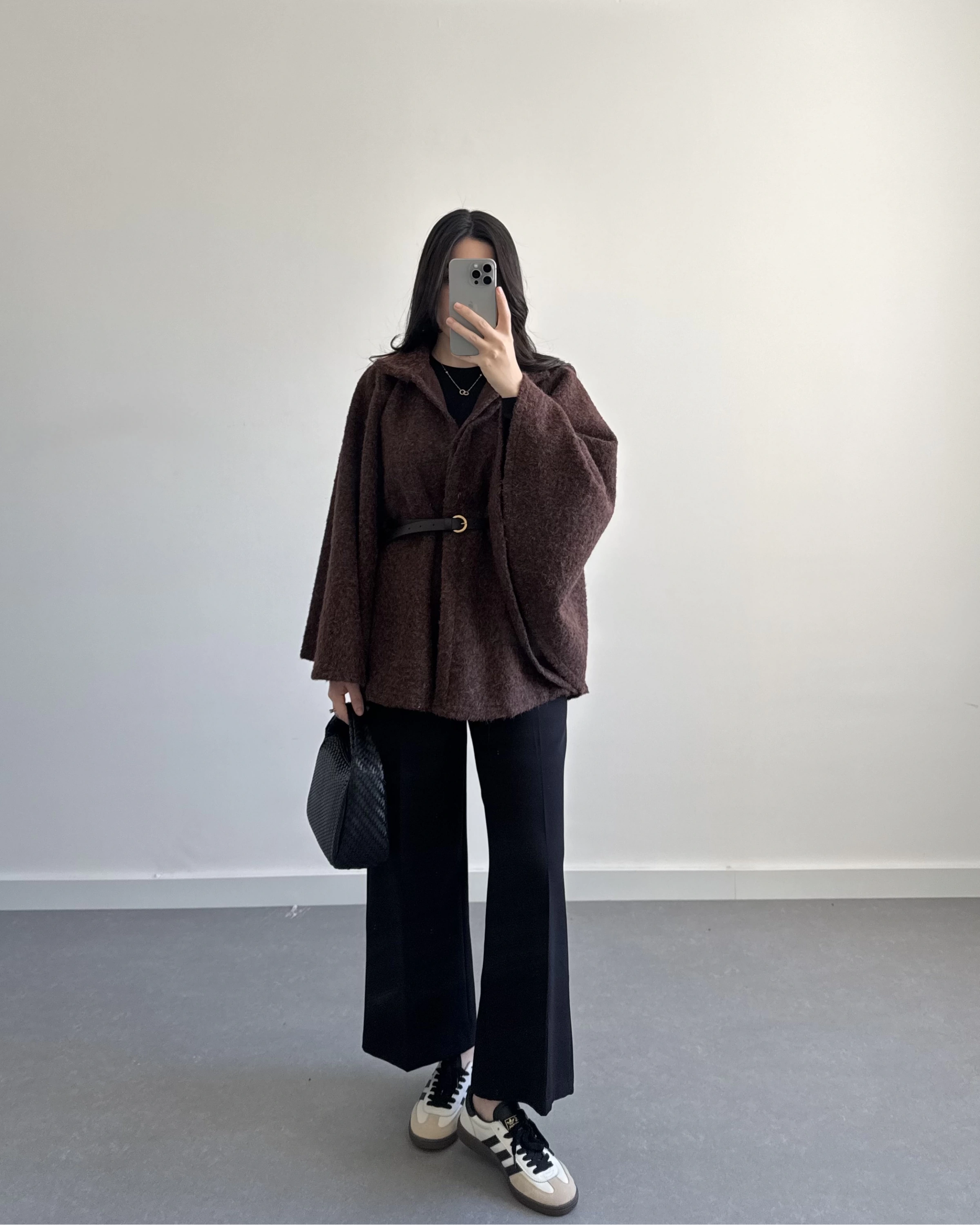 KAHVE KEMERLİ KAŞE PANÇO