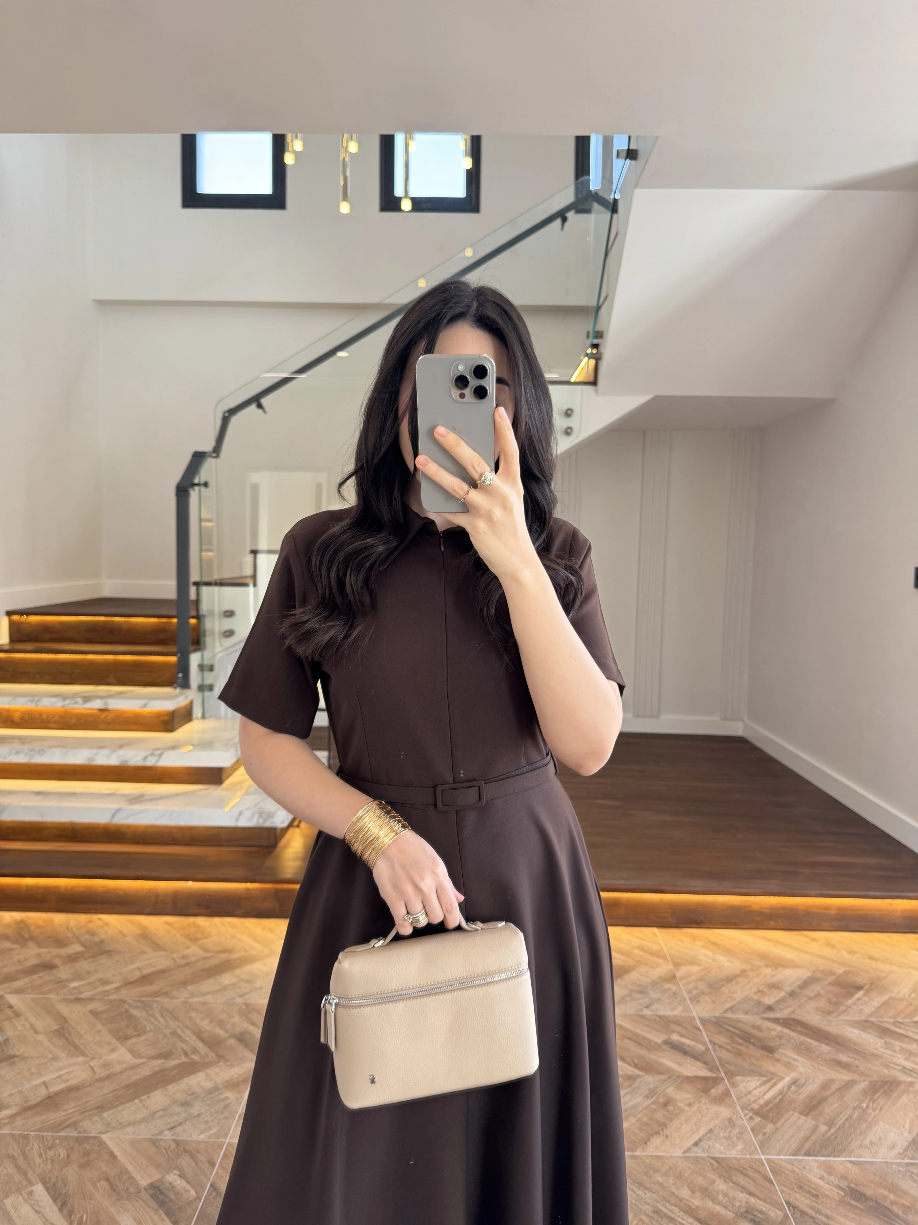 KAHVE ÖNÜ FERMUARLI ELBİSE -2341