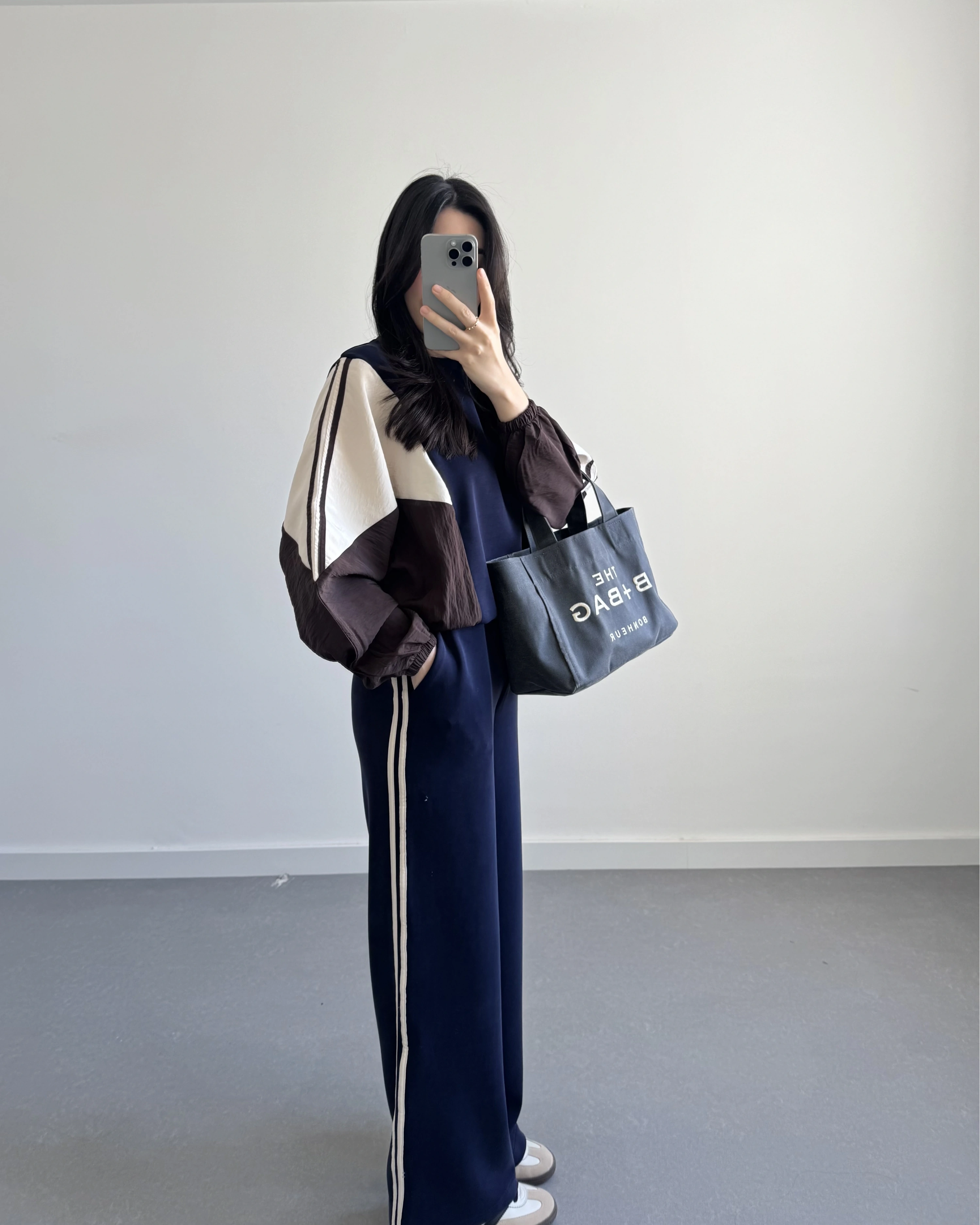 KAHVE PARAŞÜT KUMAŞ DETAYLI MODAL TAKIM