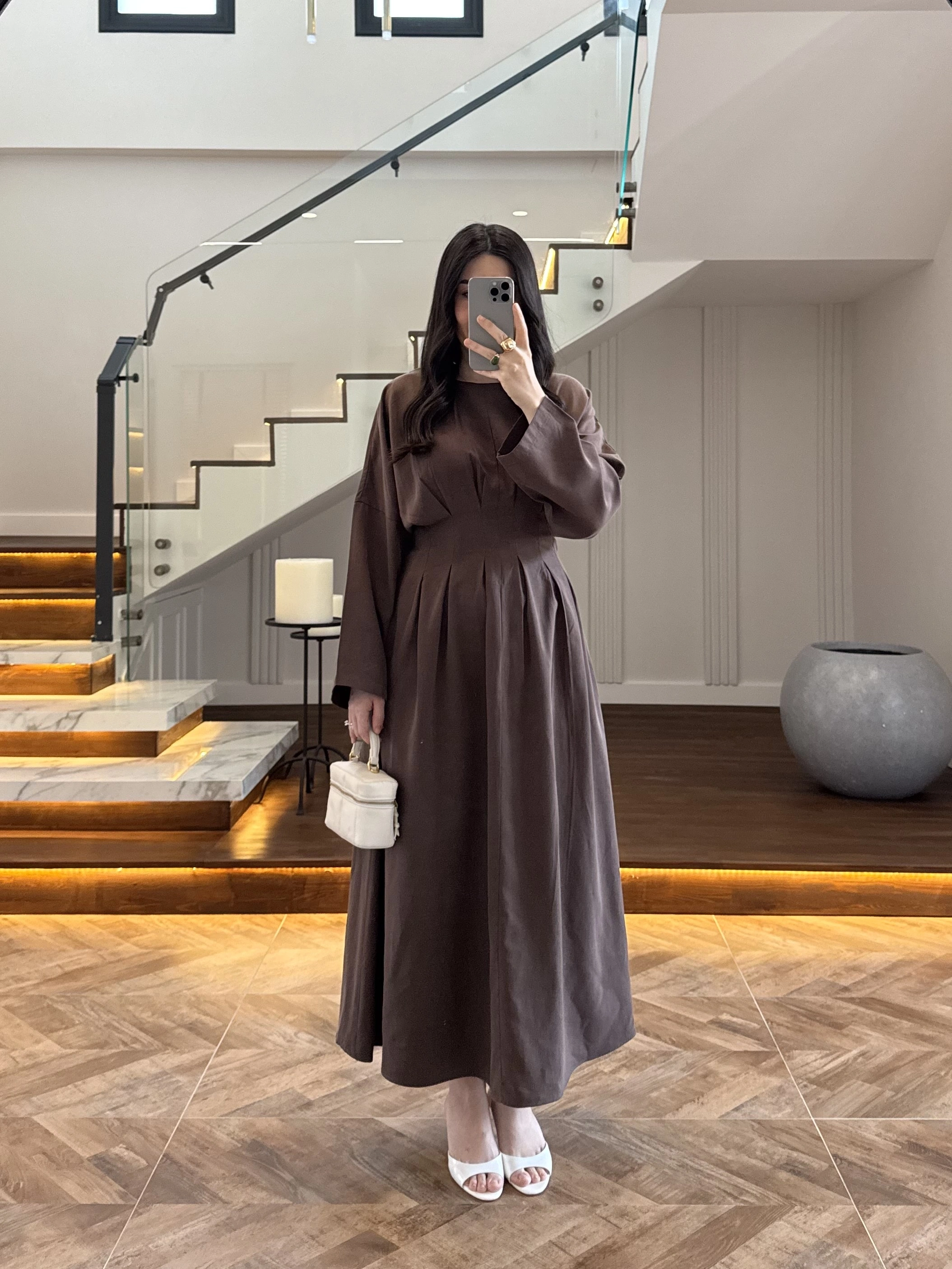 KAHVE PİLE DETAY ELBİSE -2399