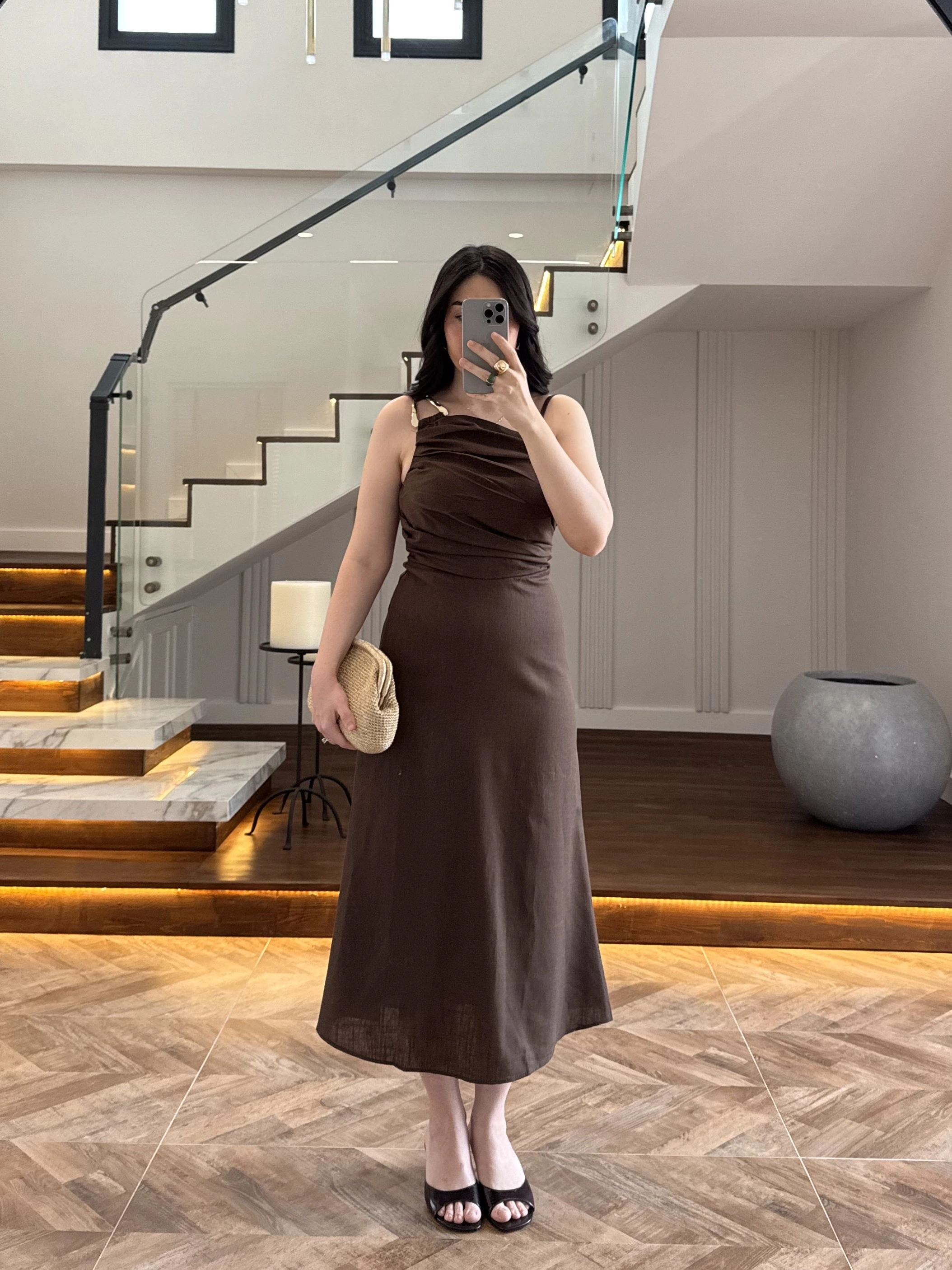 KAHVE TEK OMUZ KETEN ELBİSE-4160
