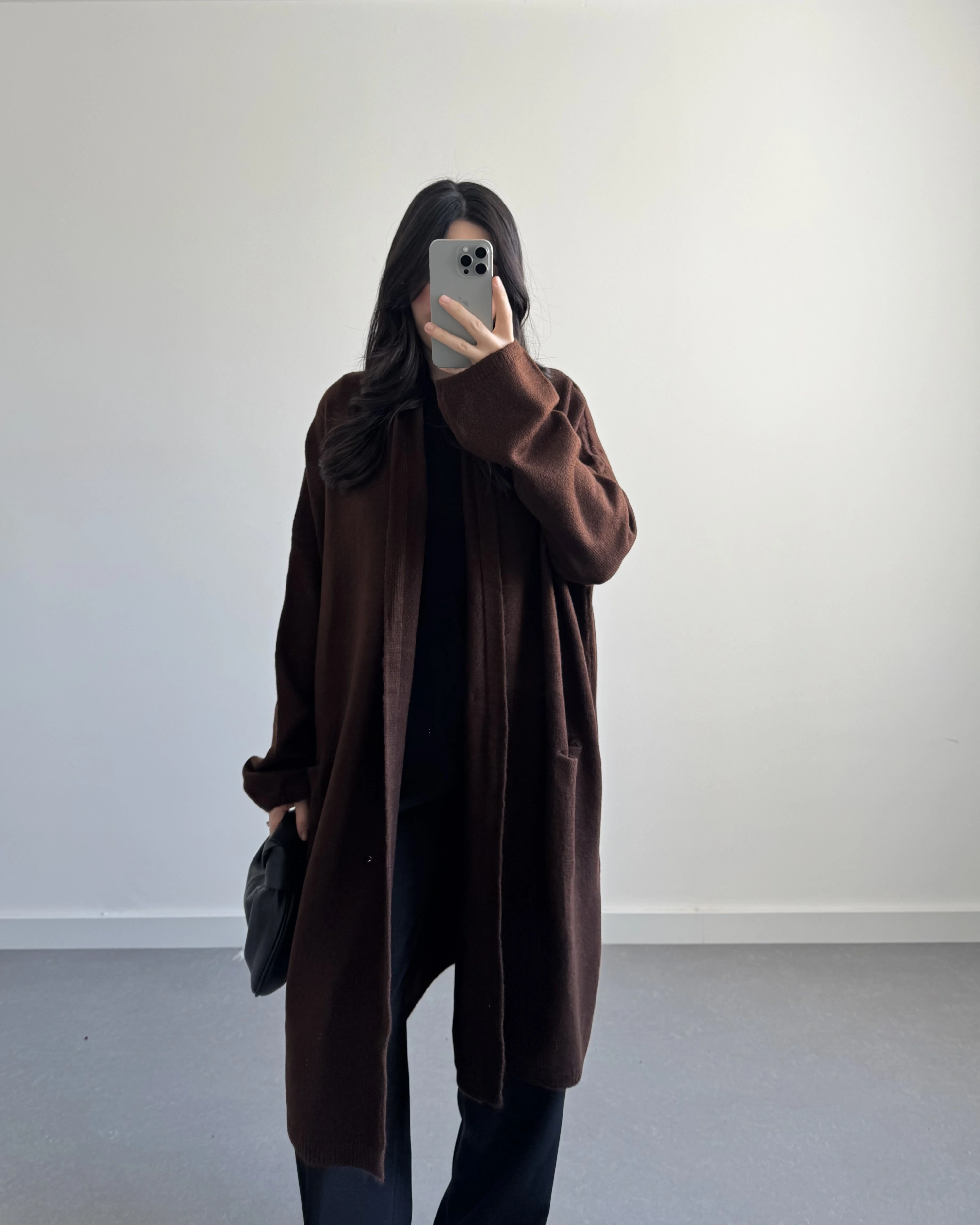 KAHVE UZUN CEPLİ HIRKA