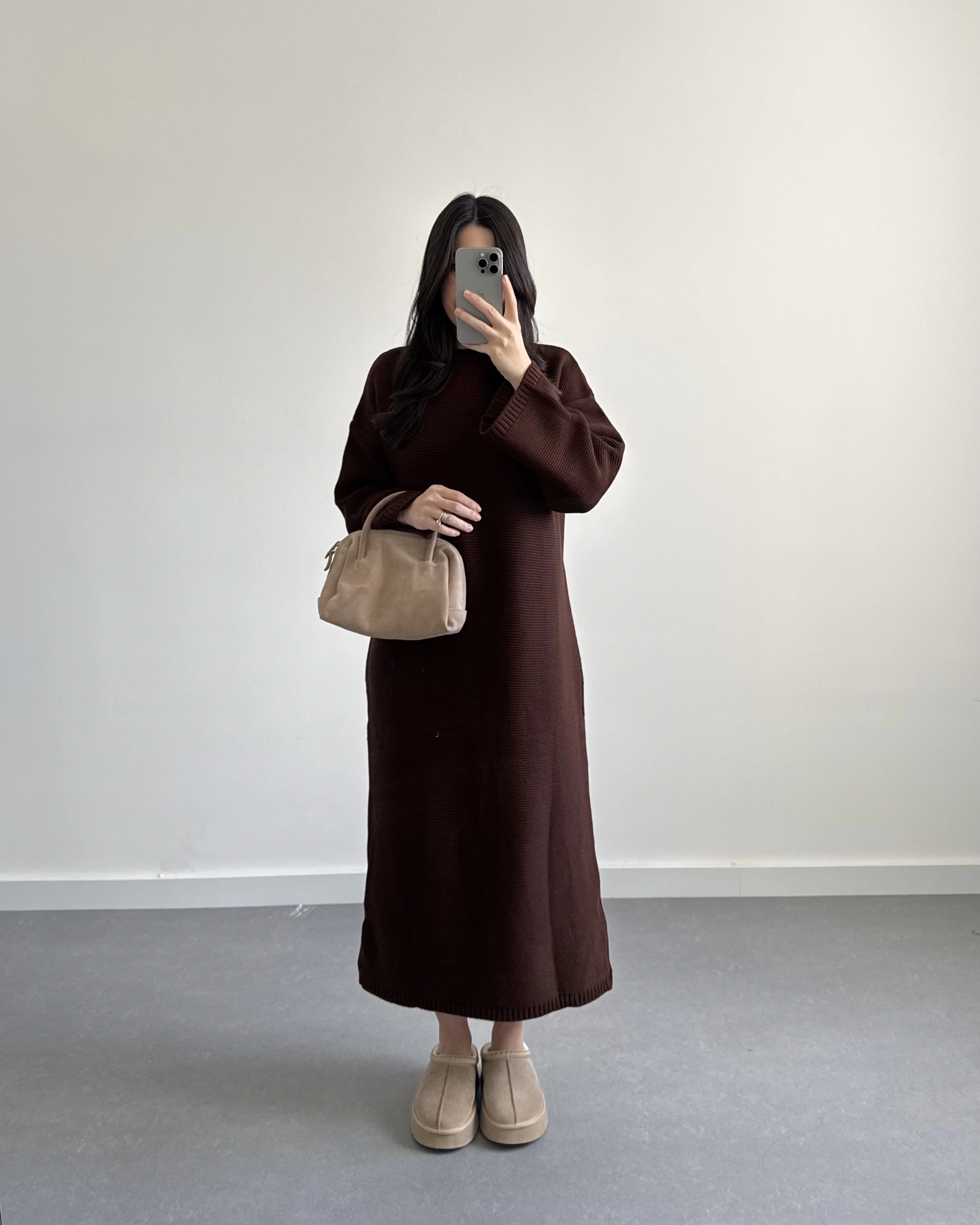 KAHVE UZUN TRİKO ELBİSE