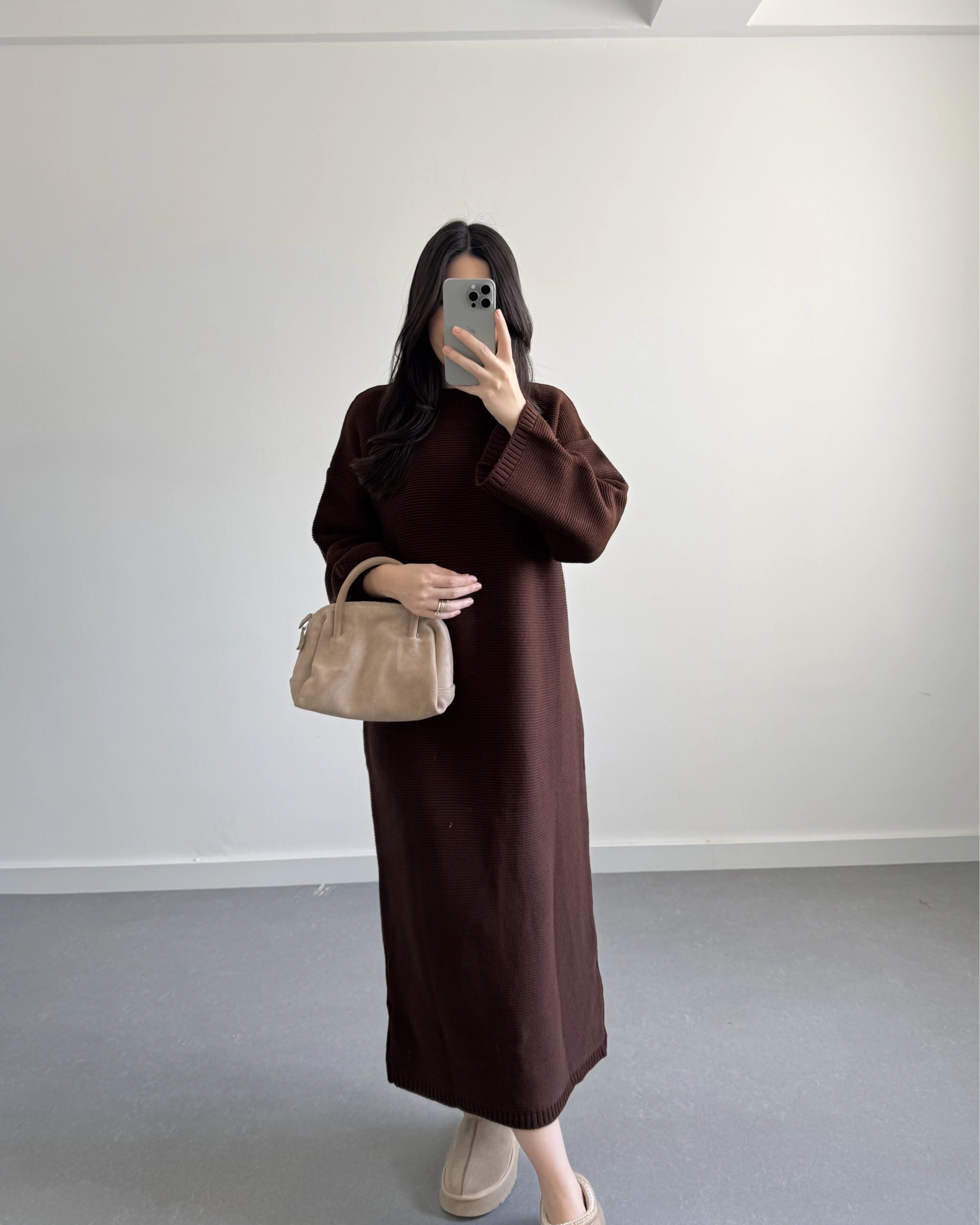 KAHVE UZUN TRİKO ELBİSE