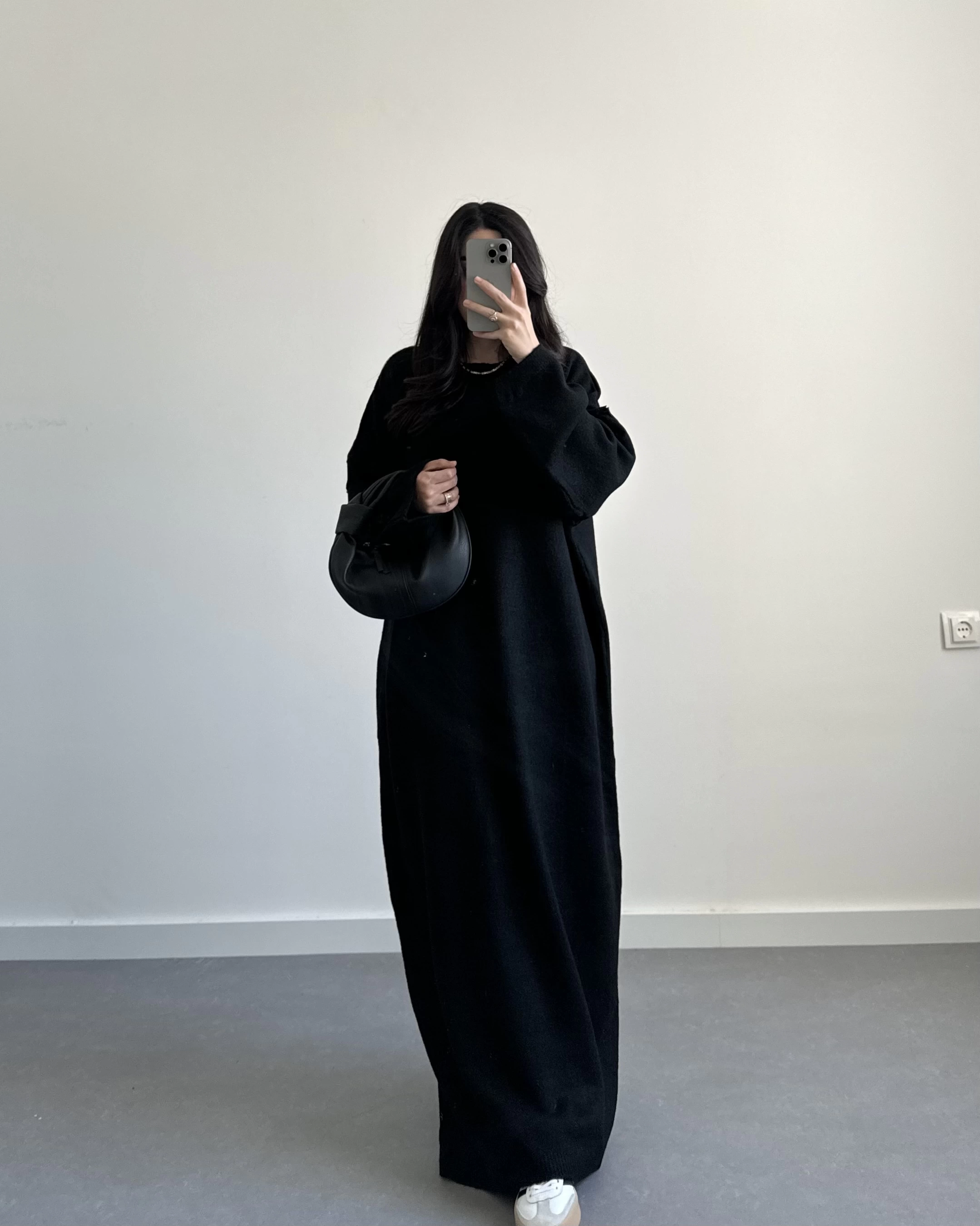 Kelly Siyah Oversize Triko Elbise