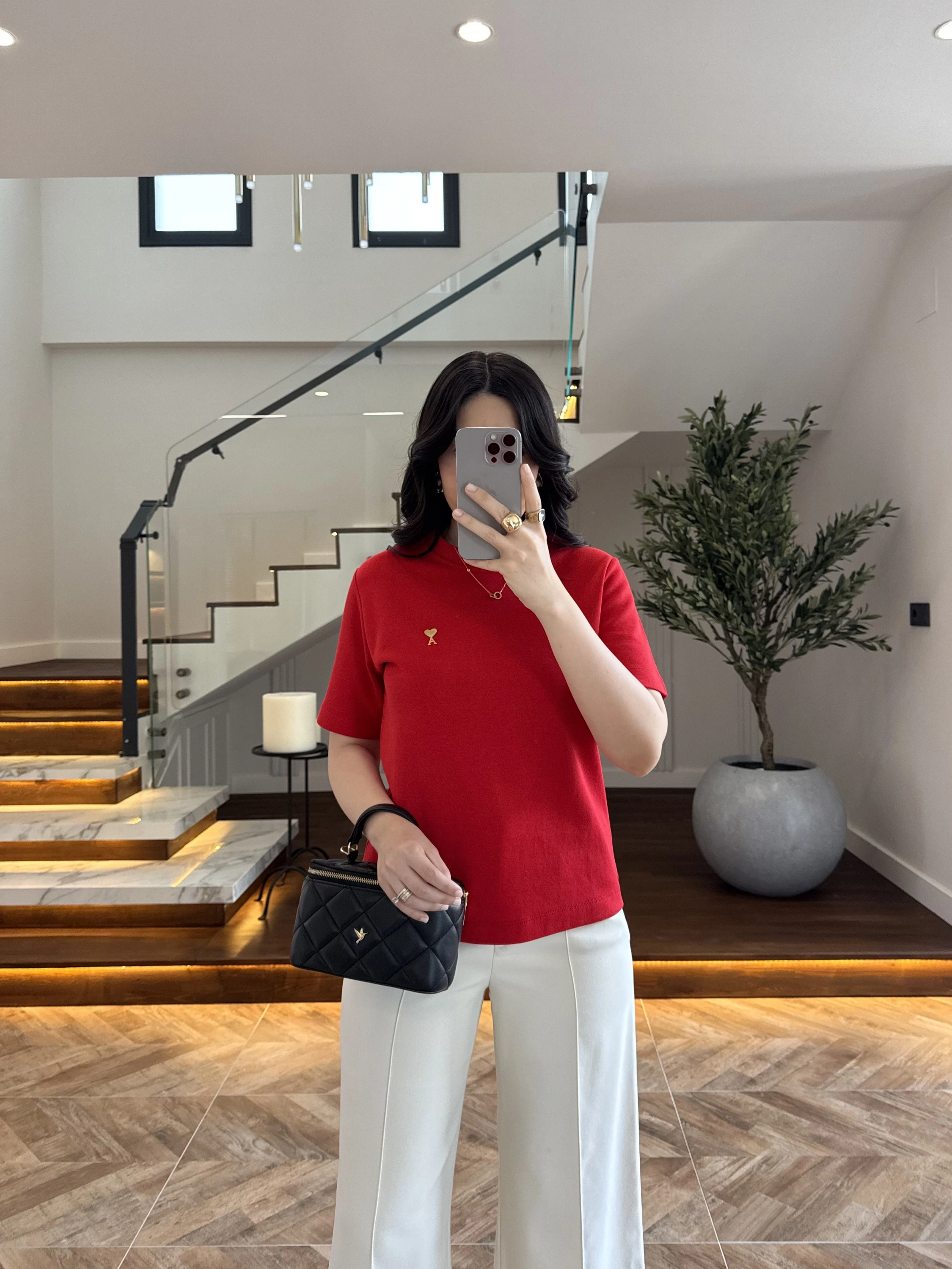 KIRMIZI BİSİKLET YAKA TSHİRT