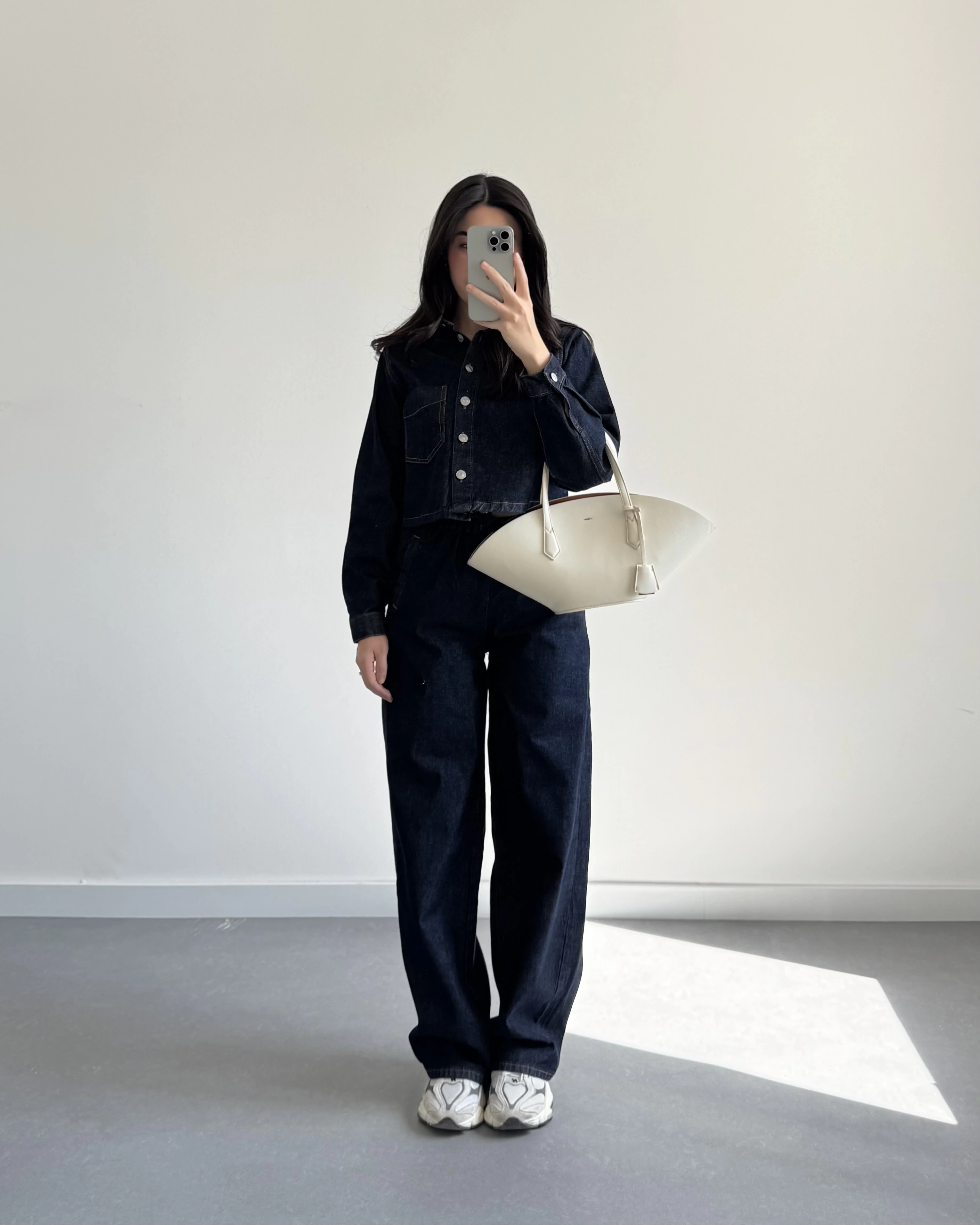 KOT GÖMLEKLİ TAKIM