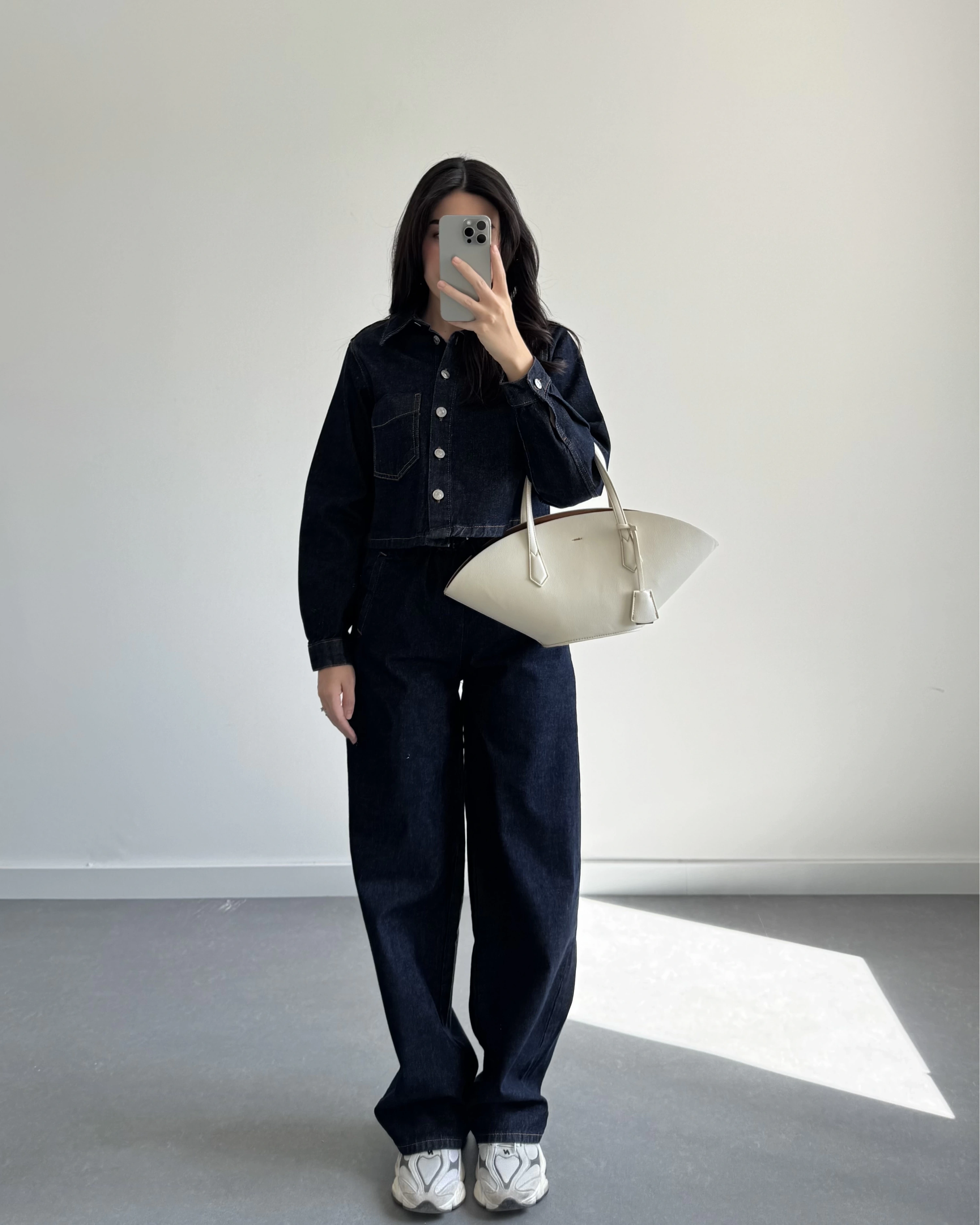 KOT GÖMLEKLİ TAKIM