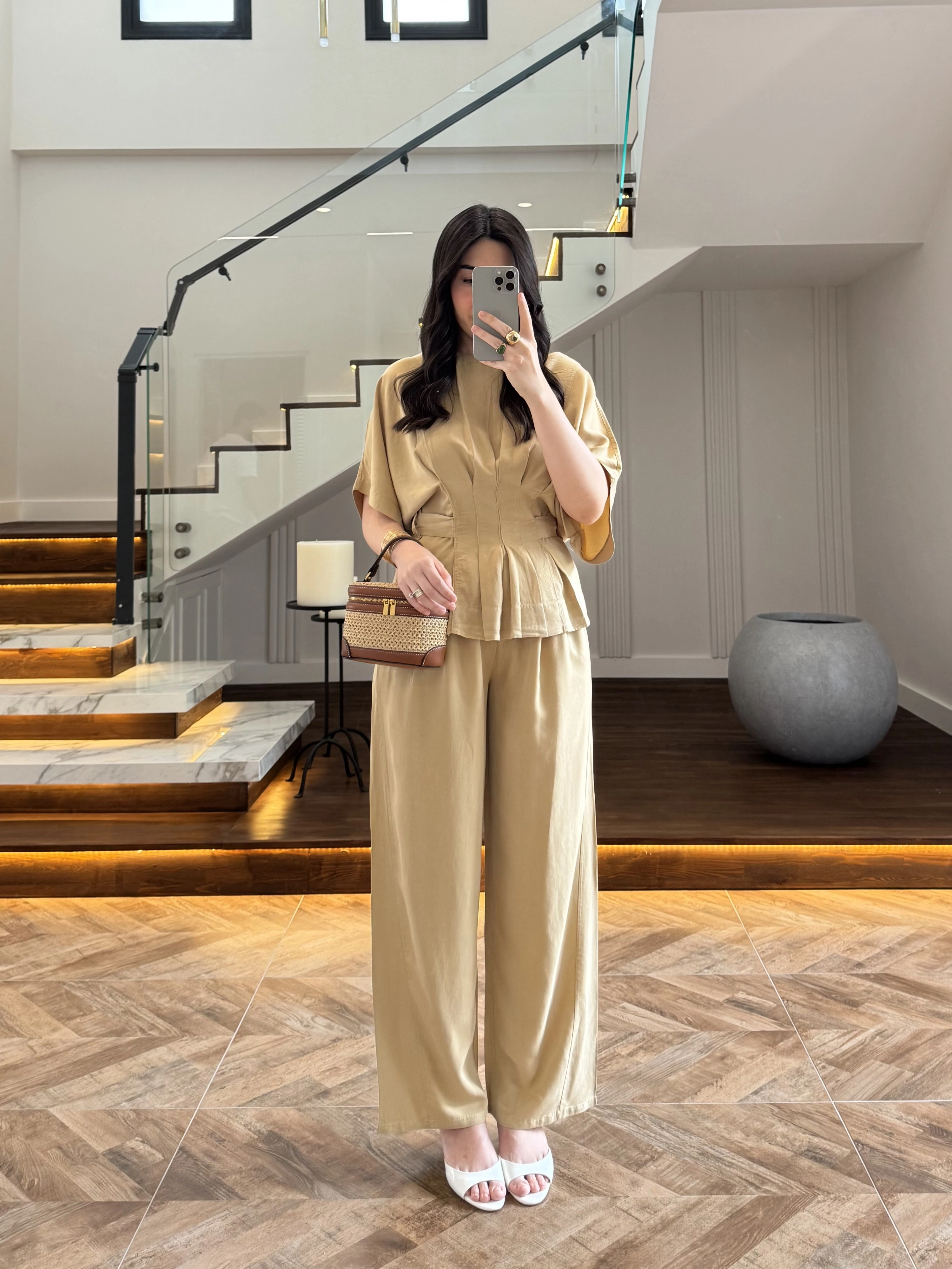 KOYU BEJ SALAŞ PANTOLON BLUZ TAKIM-650008