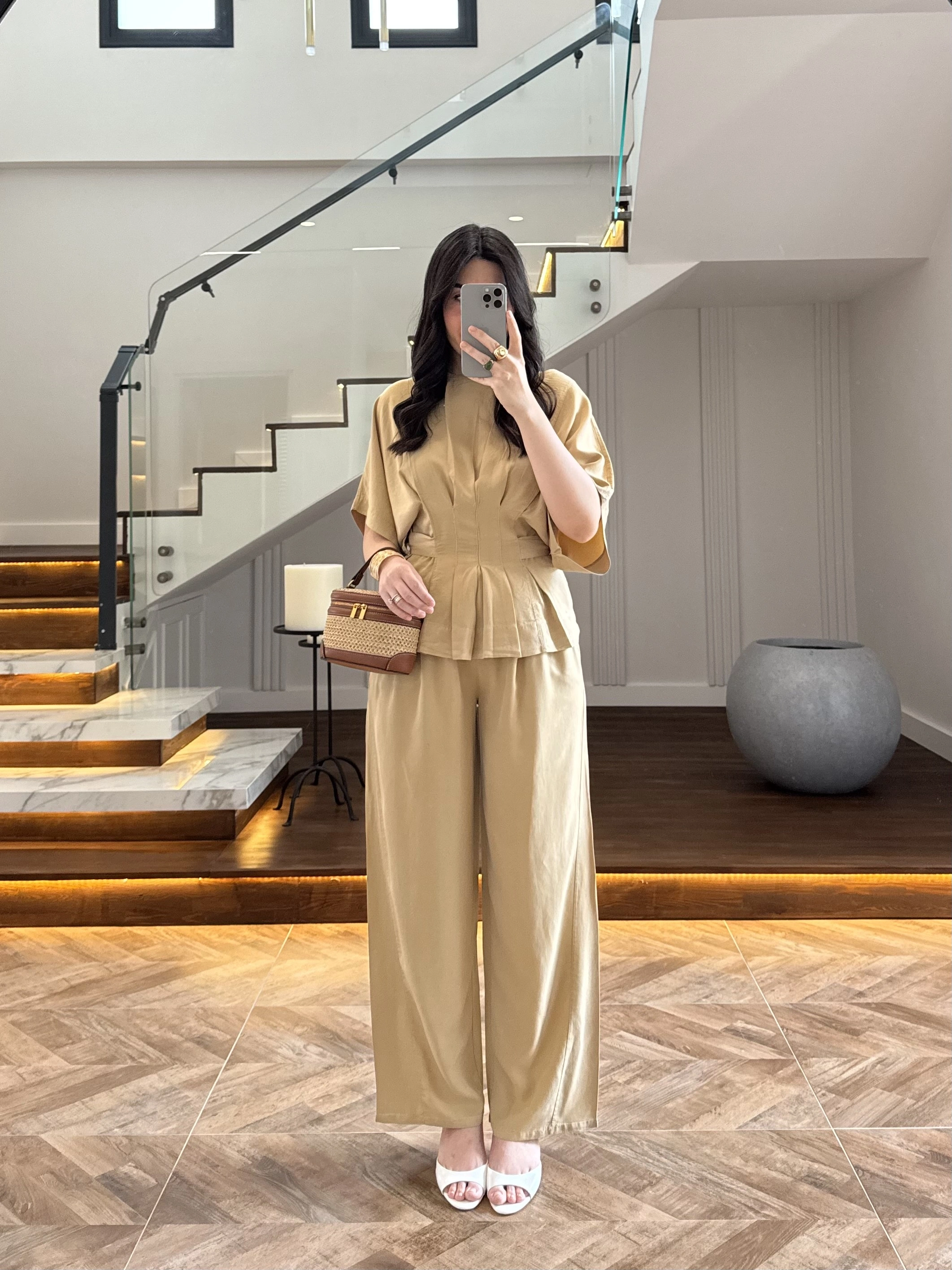 KOYU BEJ SALAŞ PANTOLON BLUZ TAKIM-650008