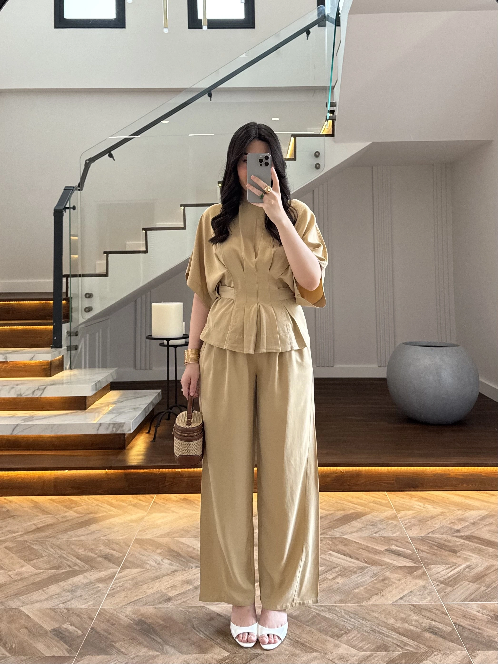 KOYU BEJ SALAŞ PANTOLON BLUZ TAKIM-650008