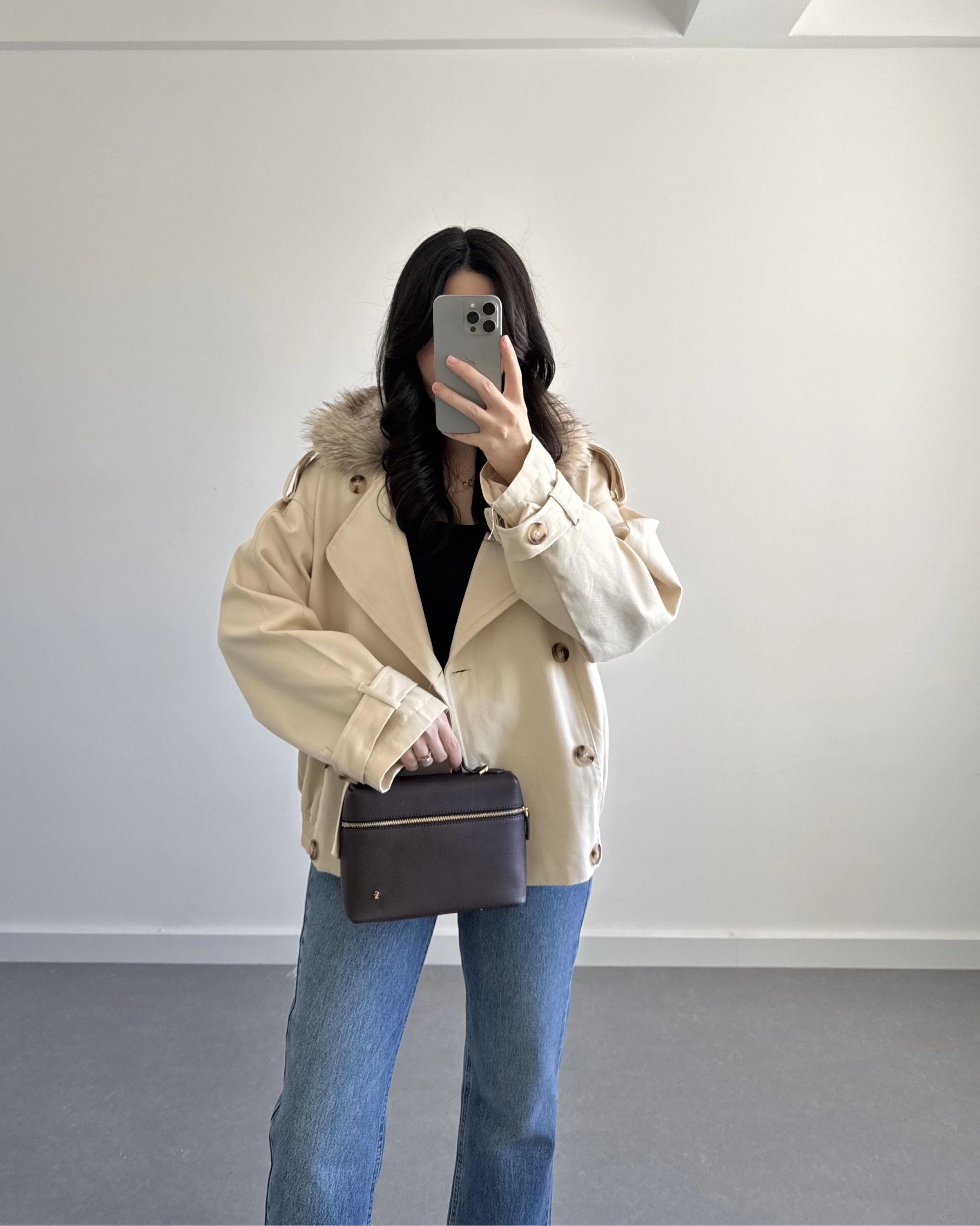 KREM ÇIKARILABİLİR KÜRKLÜ TRENÇKOT