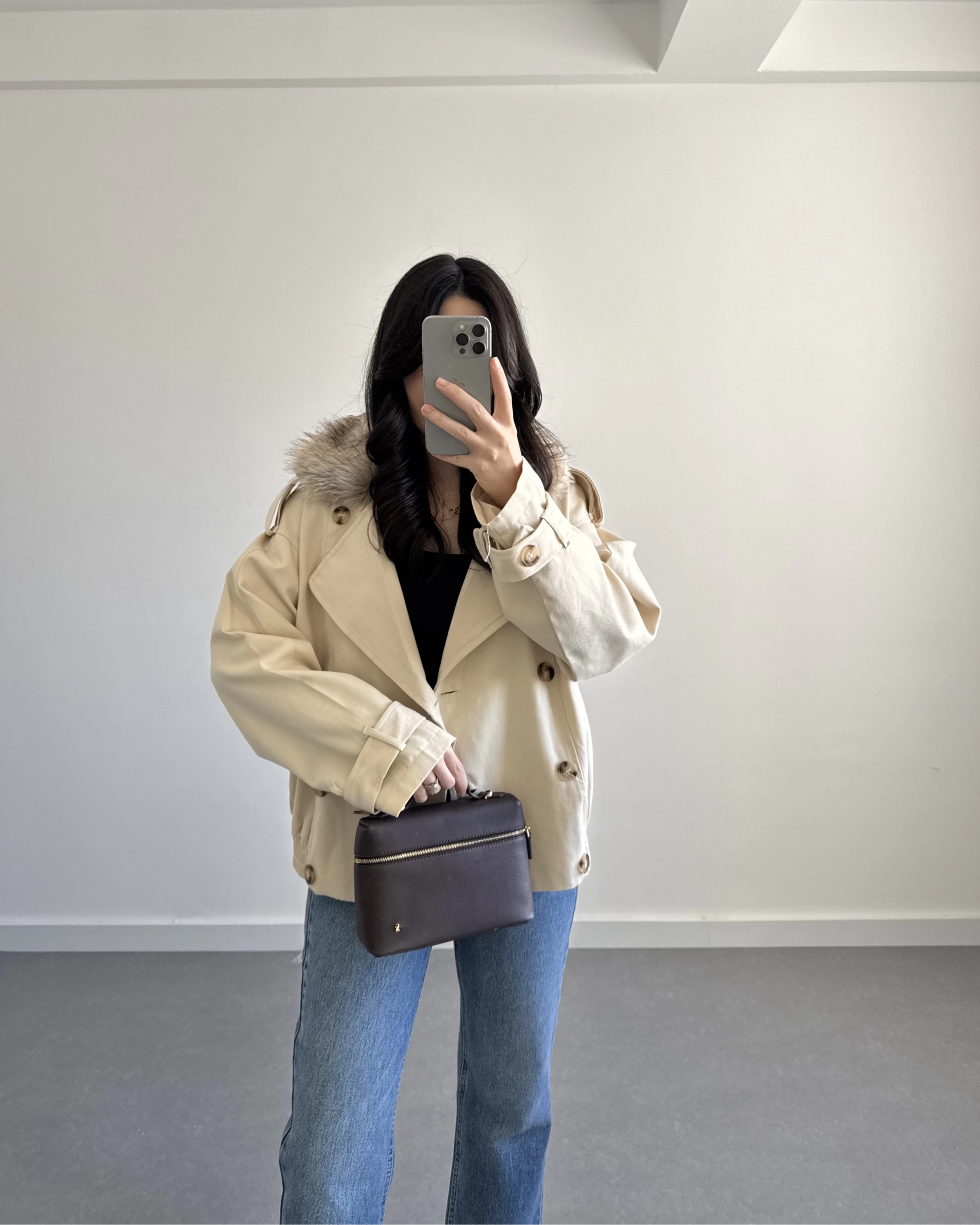 KREM ÇIKARILABİLİR KÜRKLÜ TRENÇKOT