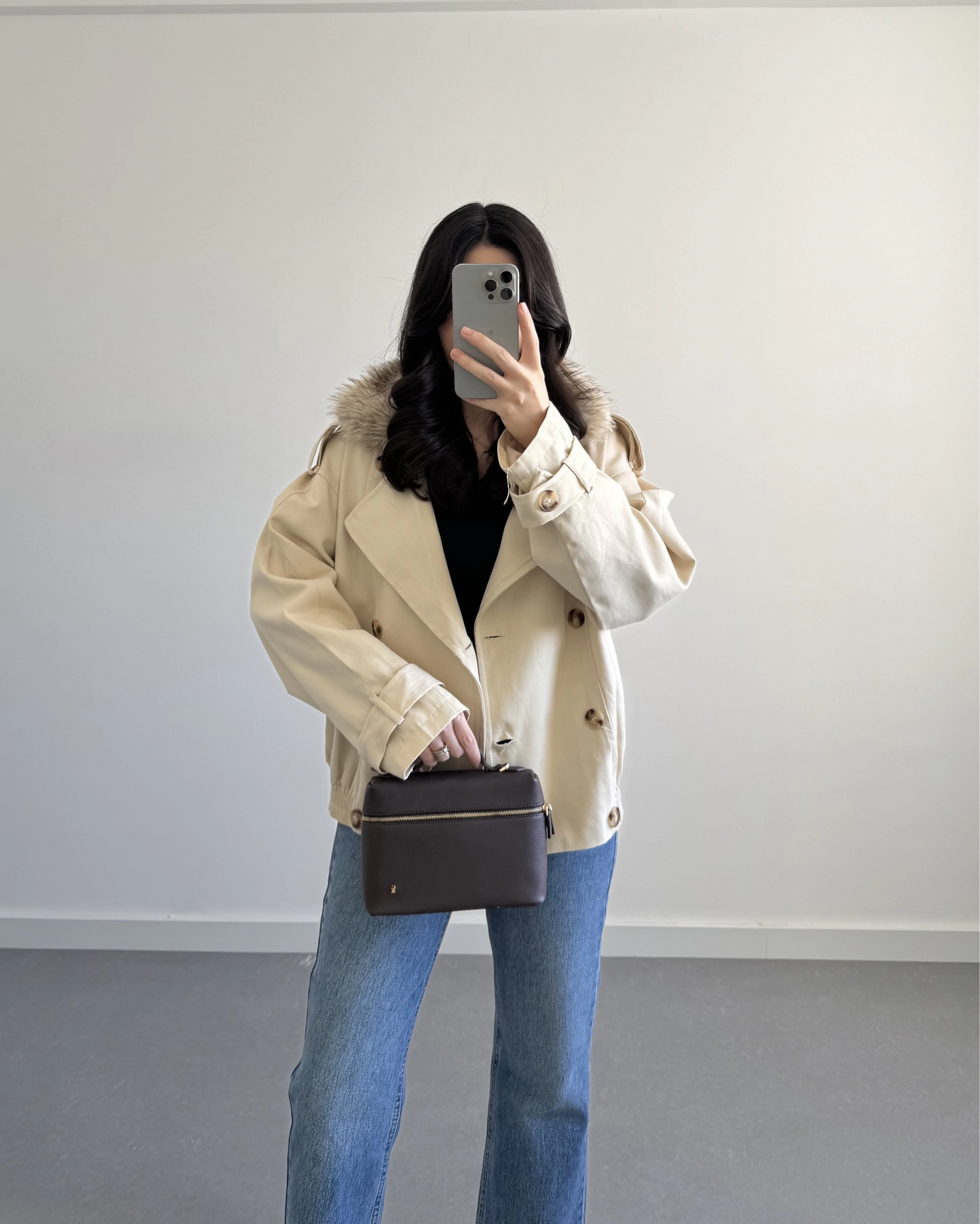 KREM ÇIKARILABİLİR KÜRKLÜ TRENÇKOT