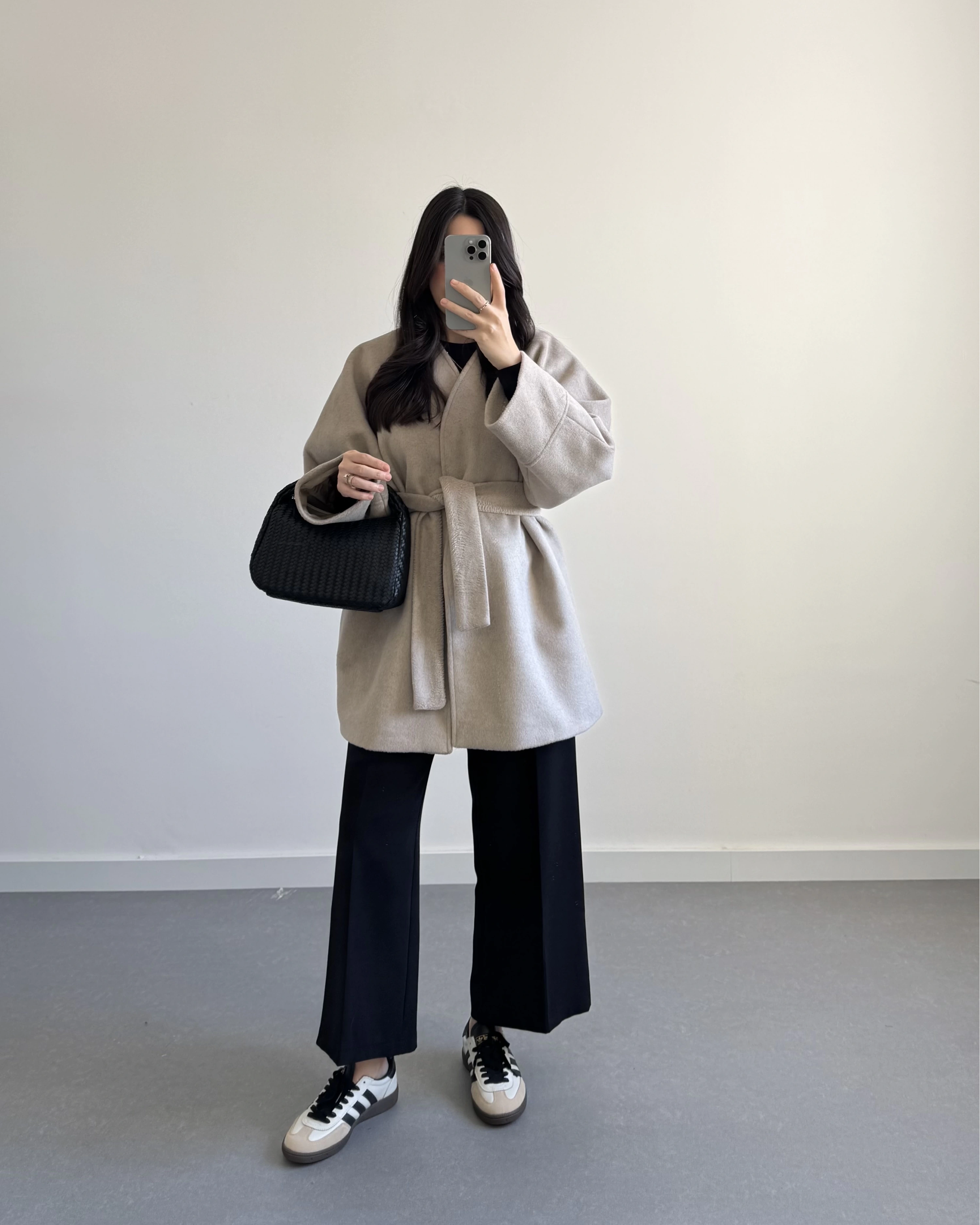 KRUVAZE YAKA İTHAL KUMAŞ VİZON KABAN