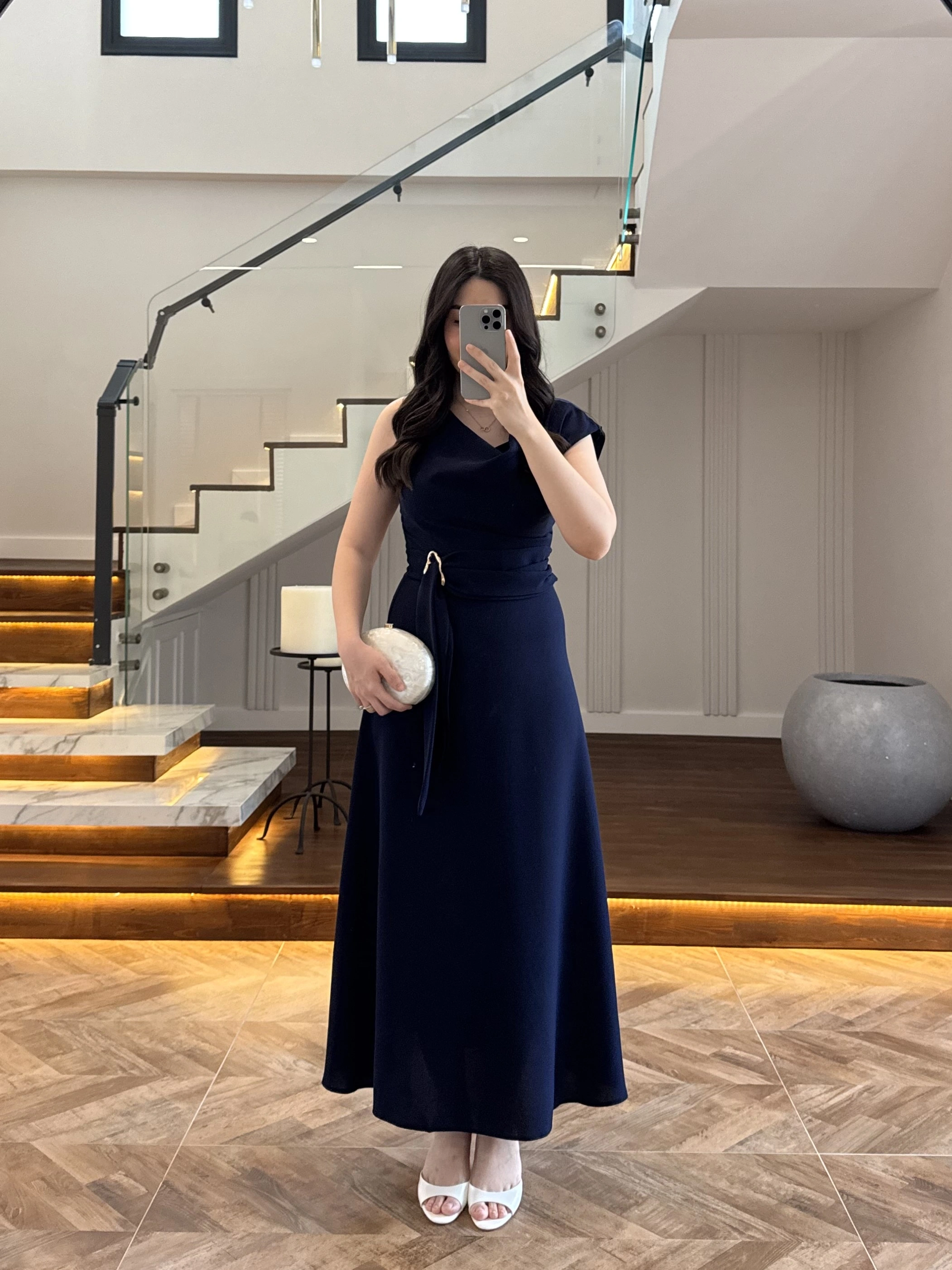 LACİVERT OMUZ DETAY TOKALI ELBİSE-3978