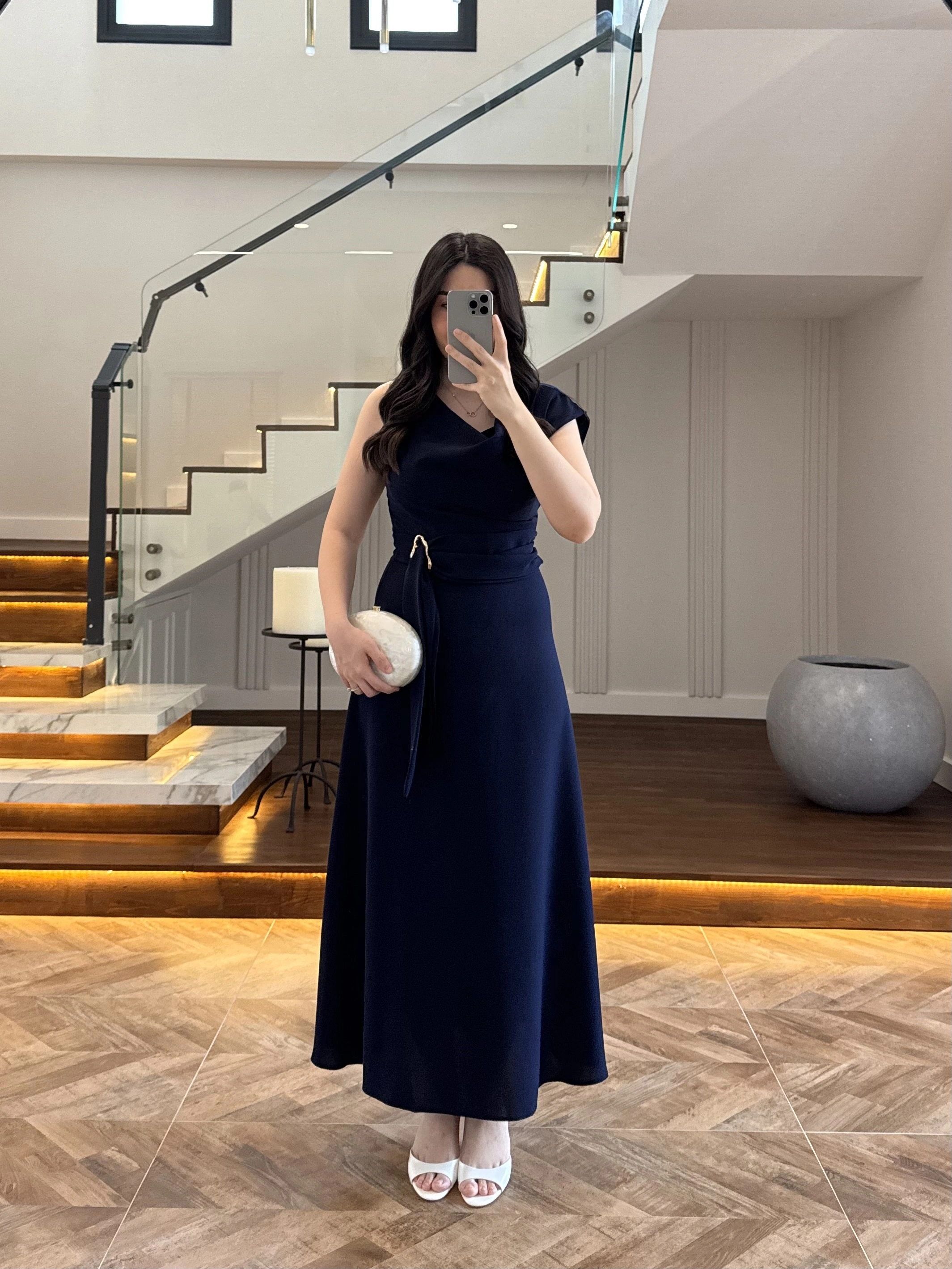 LACİVERT OMUZ DETAY TOKALI ELBİSE-3978