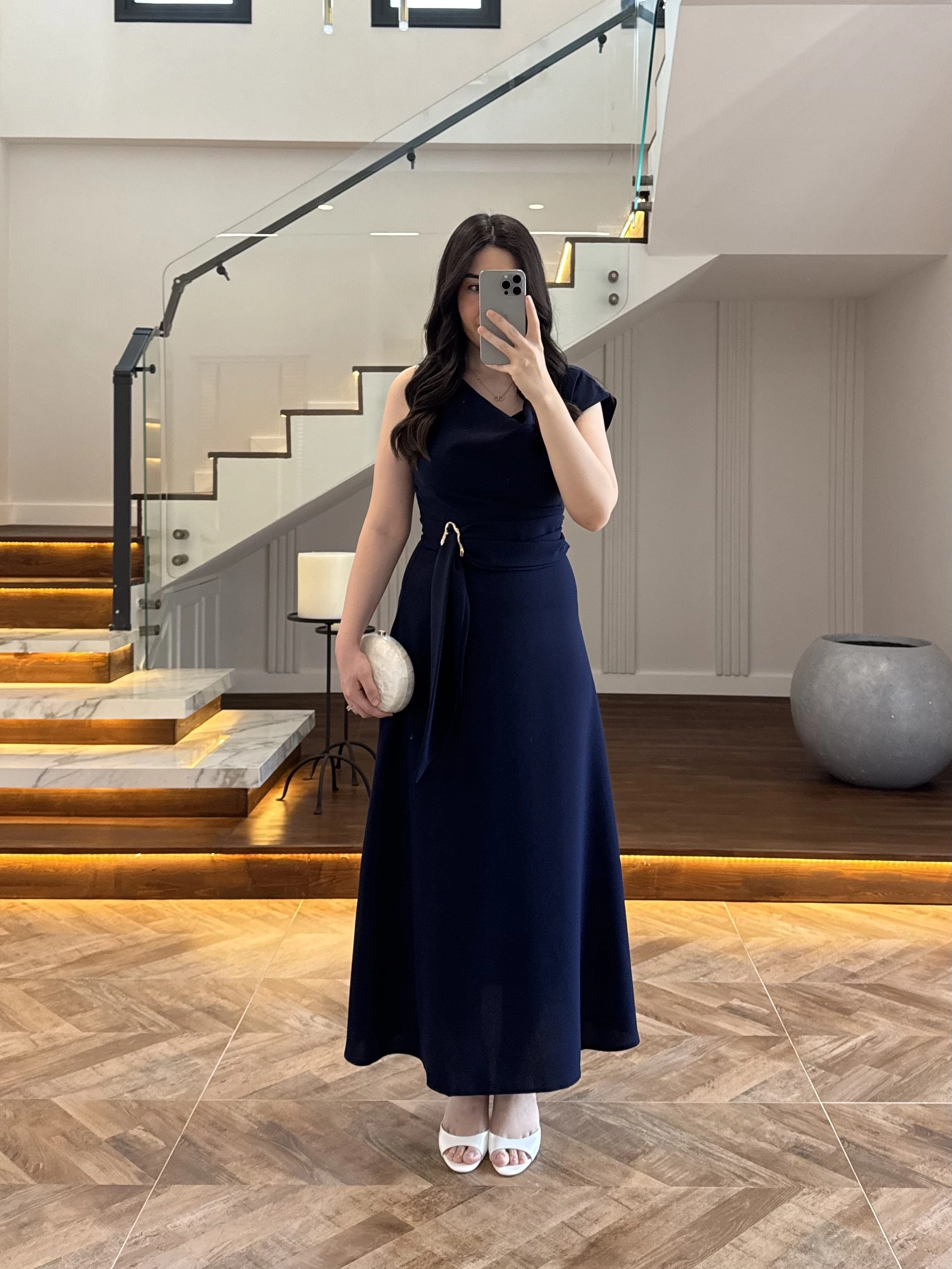 LACİVERT OMUZ DETAY TOKALI ELBİSE-3978