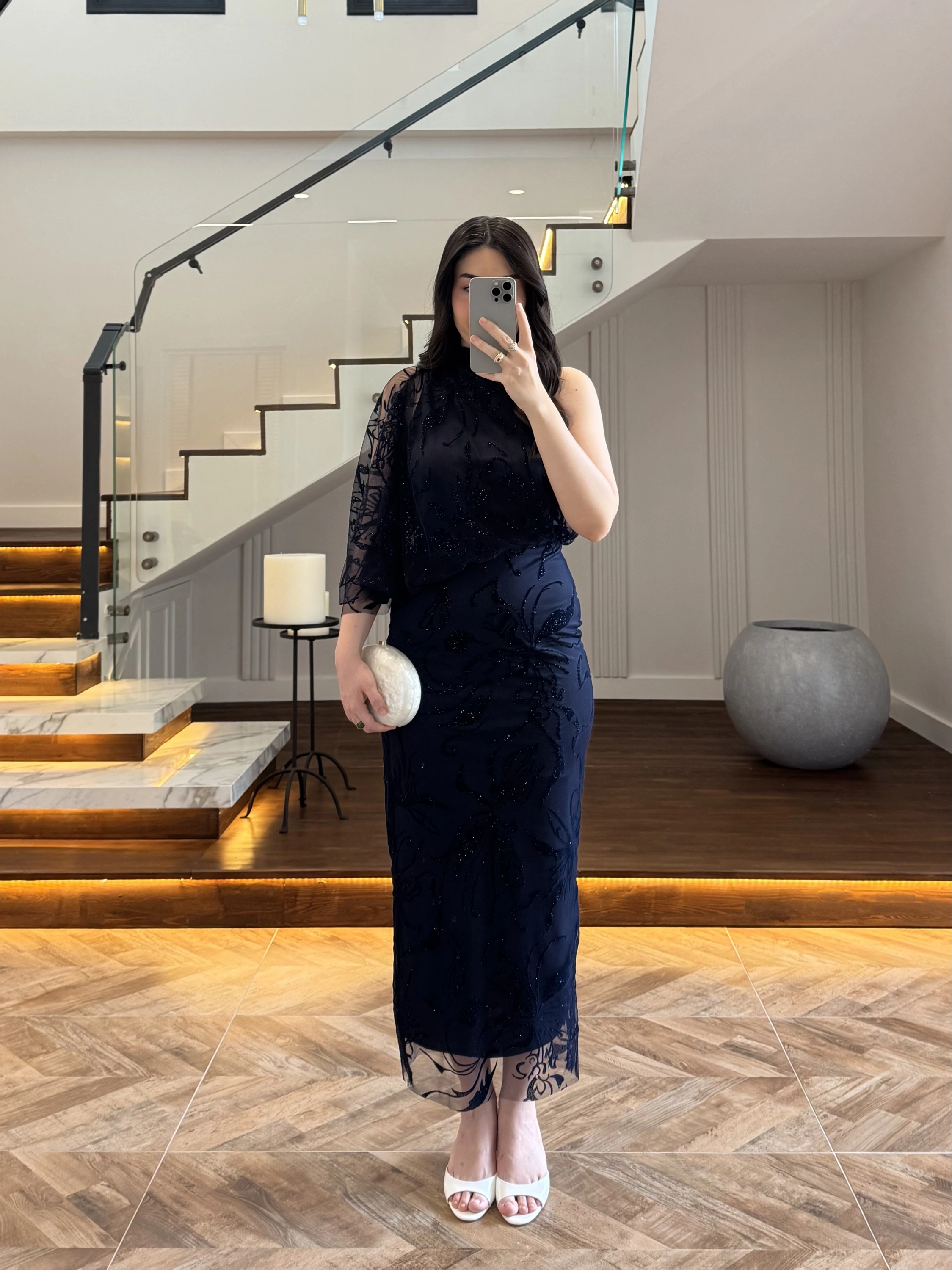 LACİVERT TEK OMUZ DESENLİ SİMLİ ELBİSE -4033