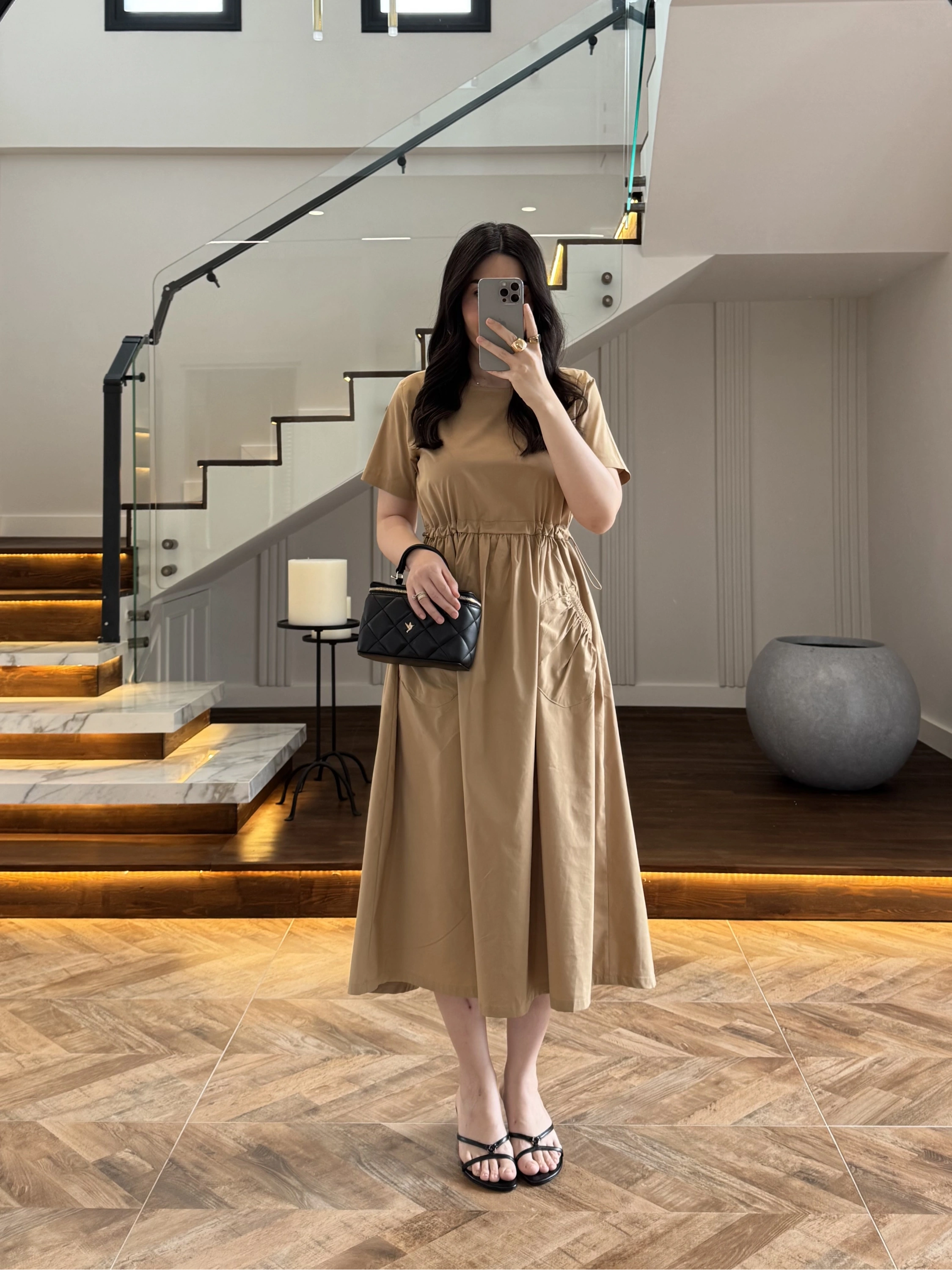 LATTE BEL BÜZGÜLÜ CEPLİ ELBİSE-30731