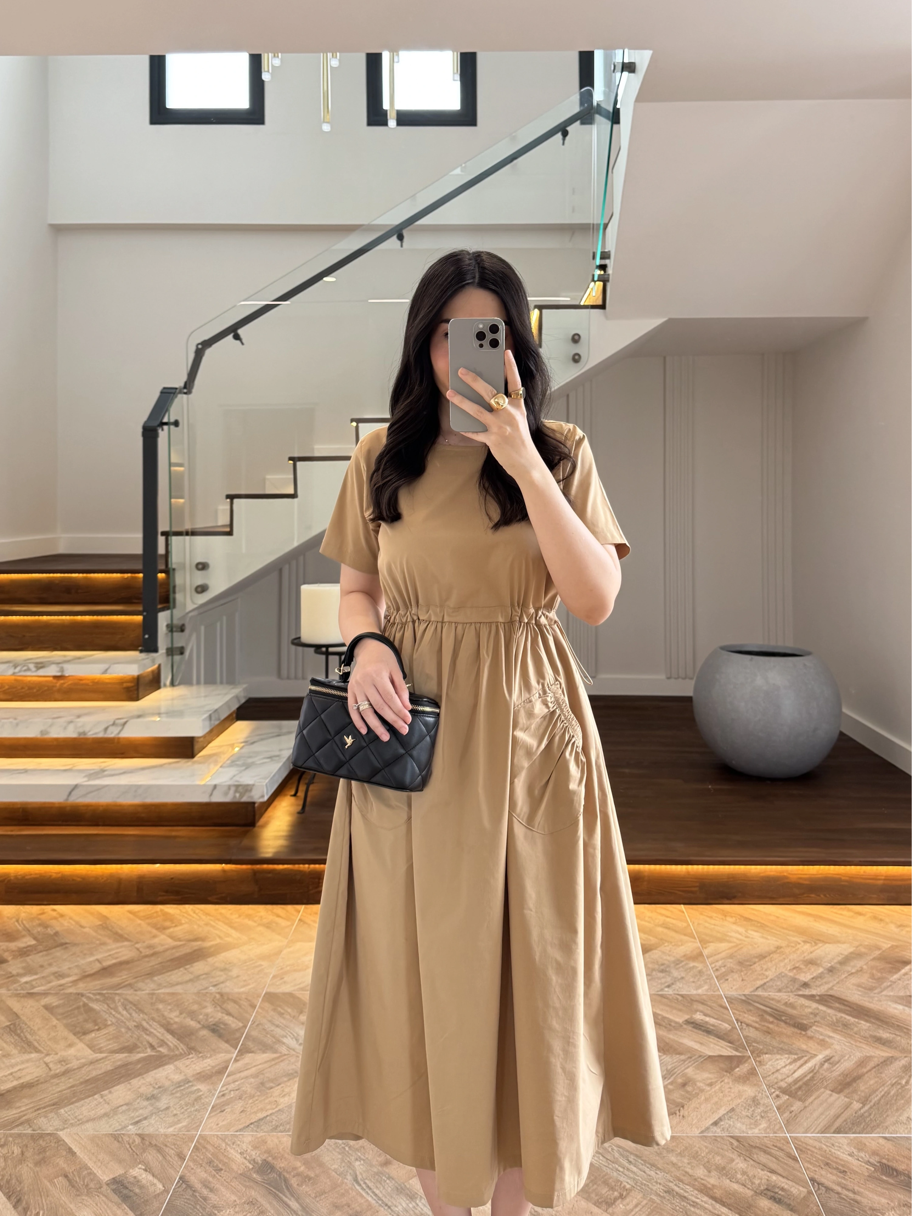 LATTE BEL BÜZGÜLÜ CEPLİ ELBİSE-30731