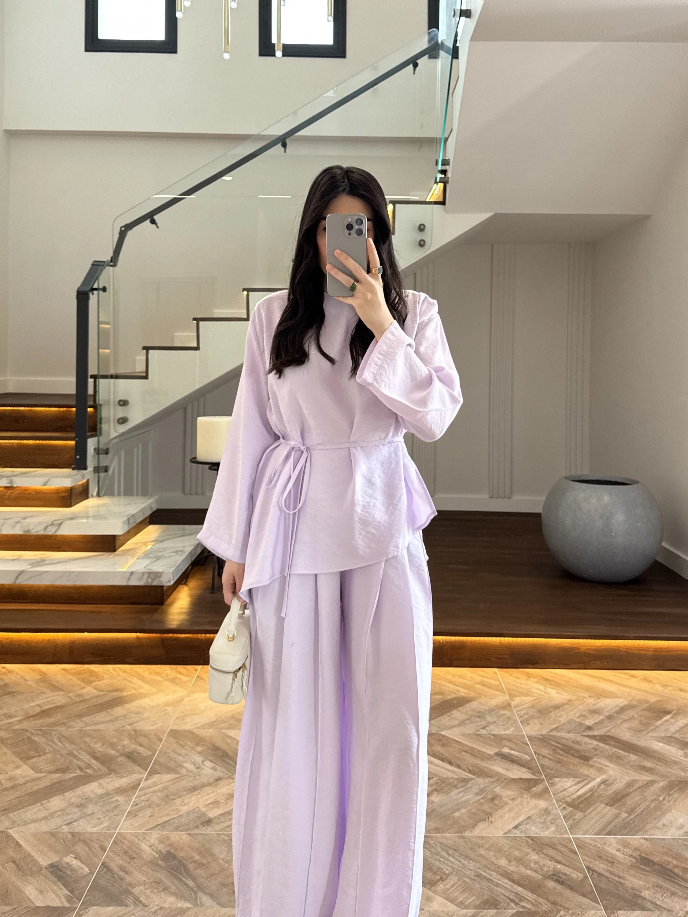 LİLA OMUZ PİLİ DETAY BLUZ TAKIM-26103