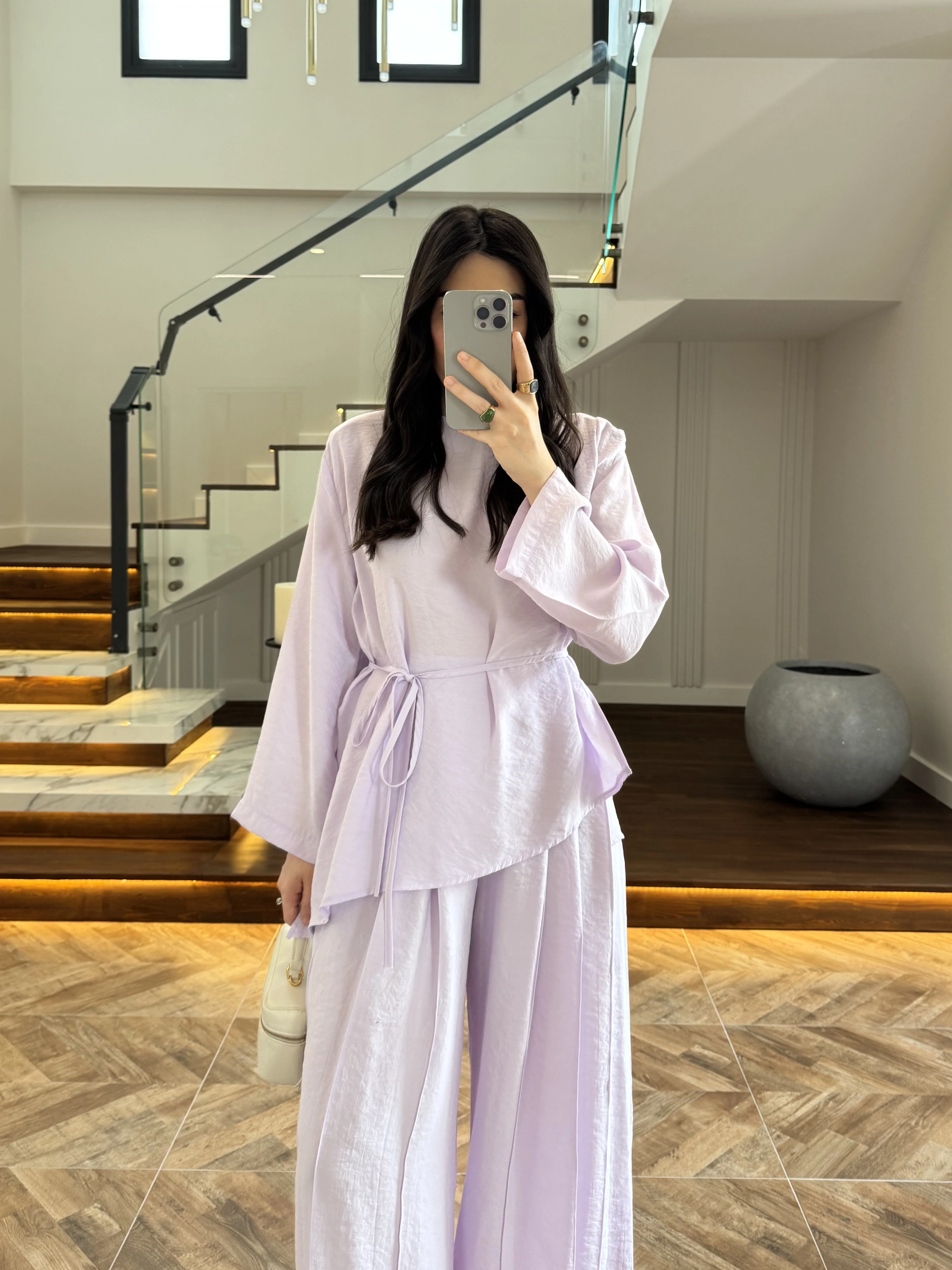 LİLA OMUZ PİLİ DETAY BLUZ TAKIM-26103