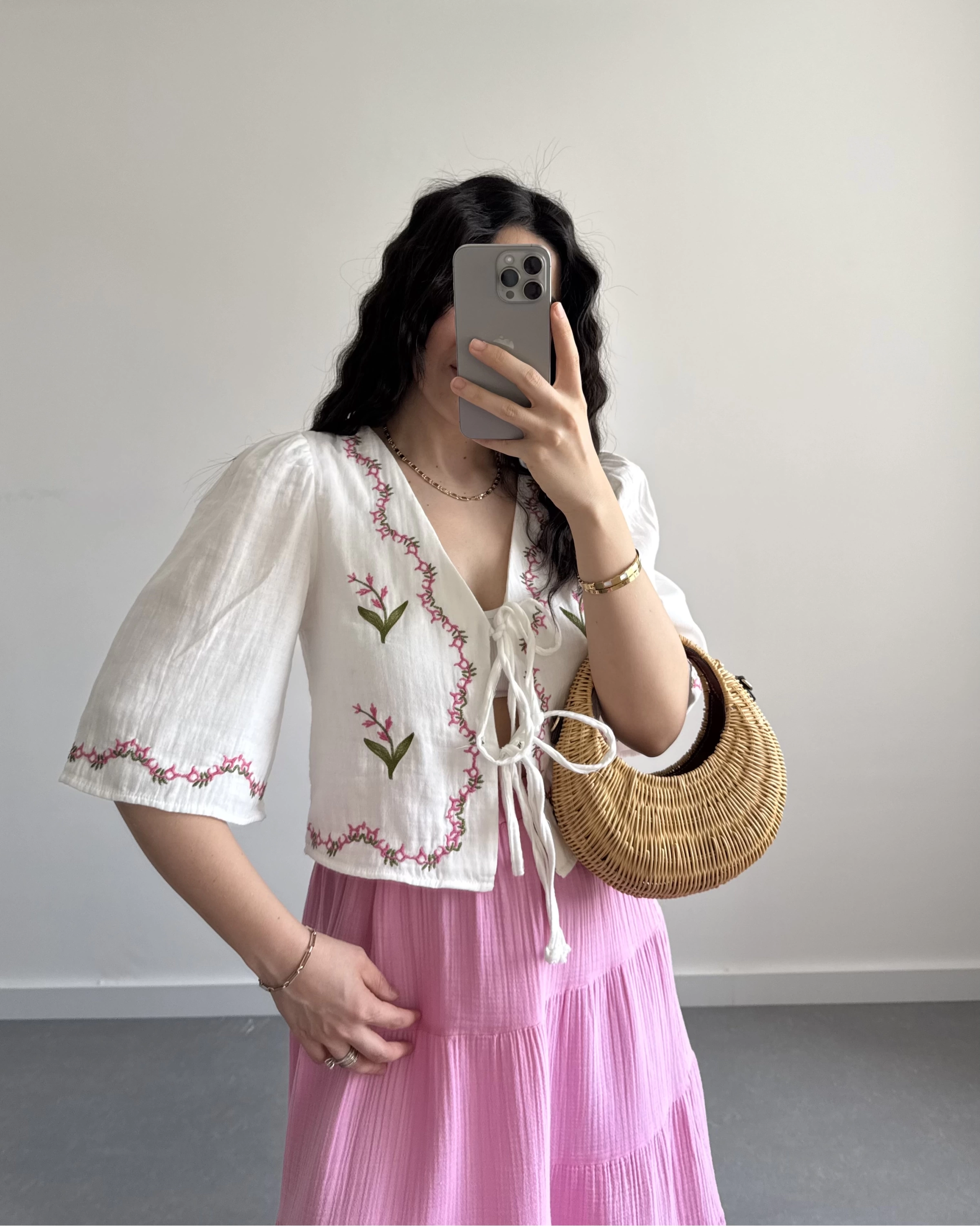 LİNA PEMBE ÇİÇEKLİ PİNTEREST BLUZ ( ÖN SİPARİŞ)