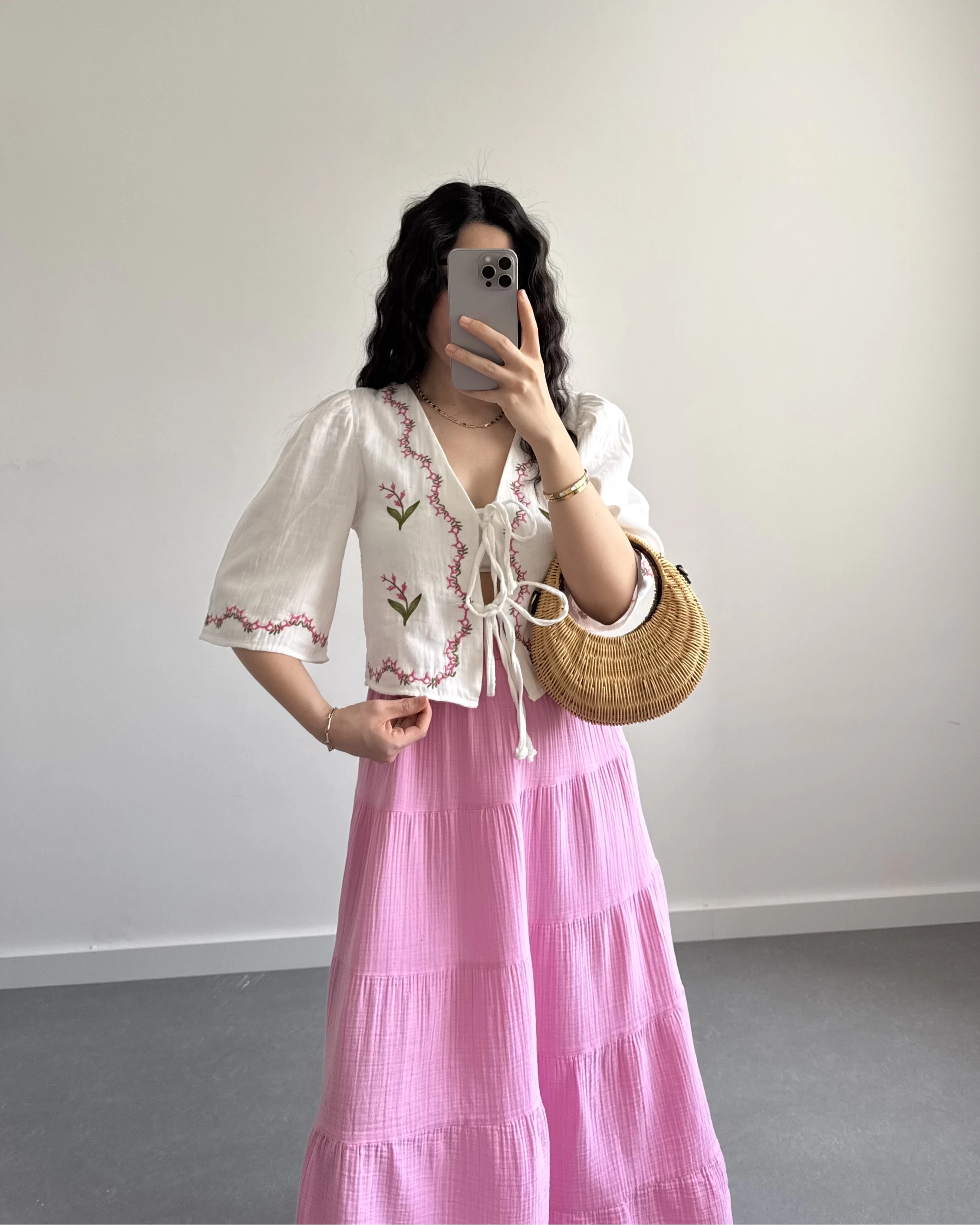 LİNA PEMBE ÇİÇEKLİ PİNTEREST BLUZ ( ÖN SİPARİŞ)