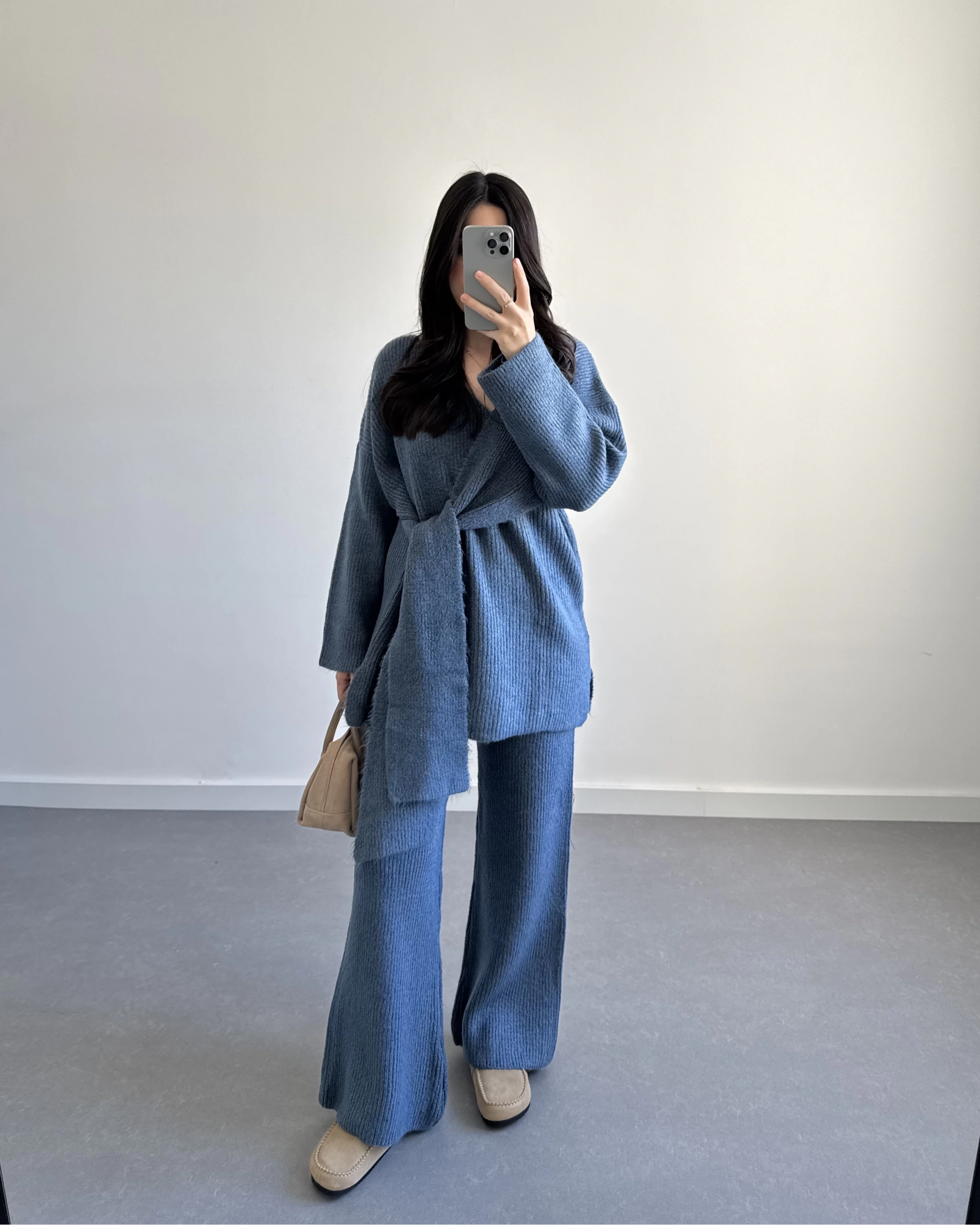 MAVİ BAĞLAMALI TRİKO TAKIM