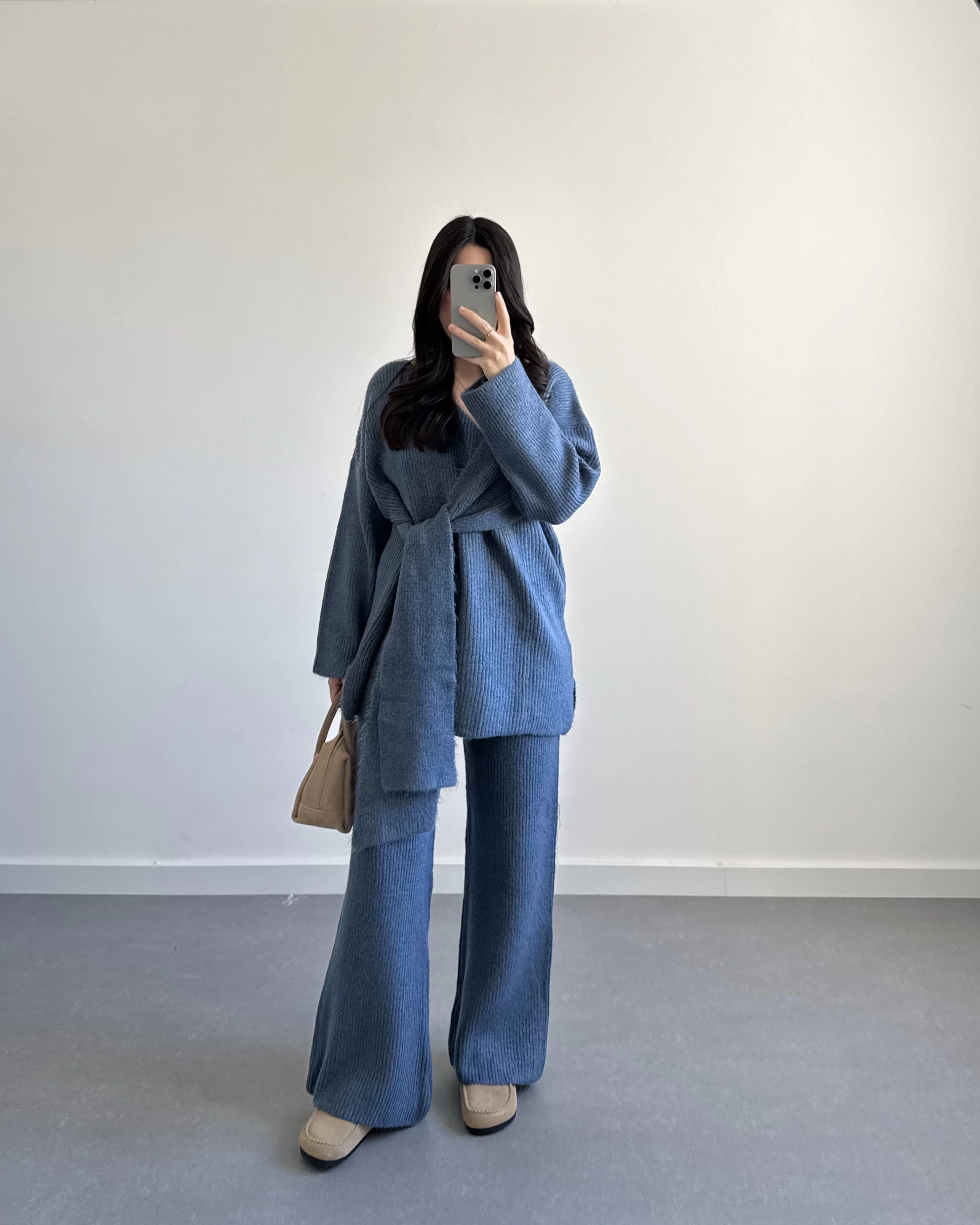 MAVİ BAĞLAMALI TRİKO TAKIM