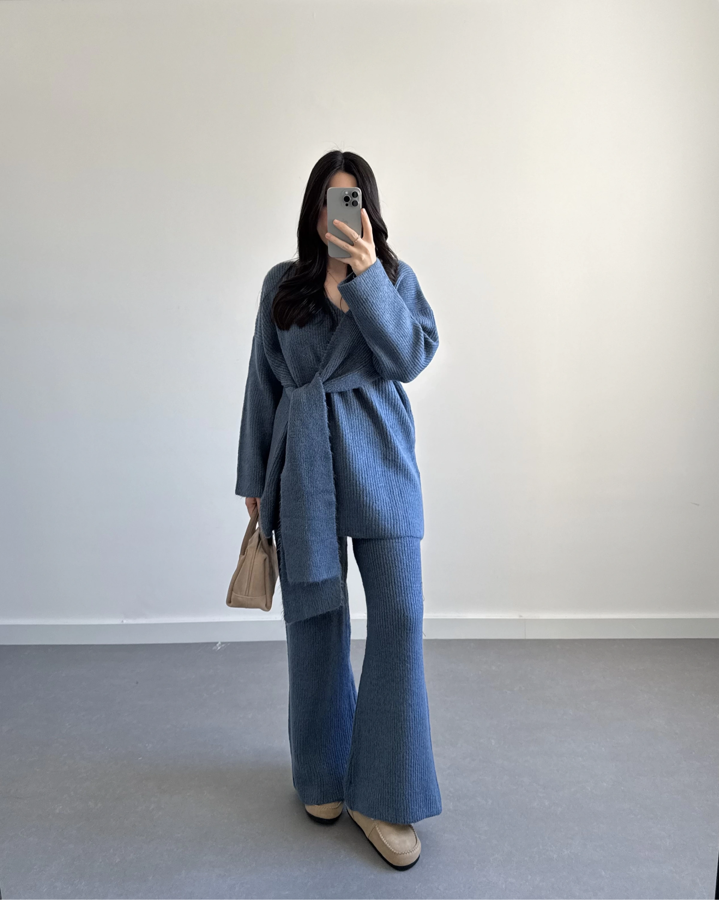 MAVİ BAĞLAMALI TRİKO TAKIM