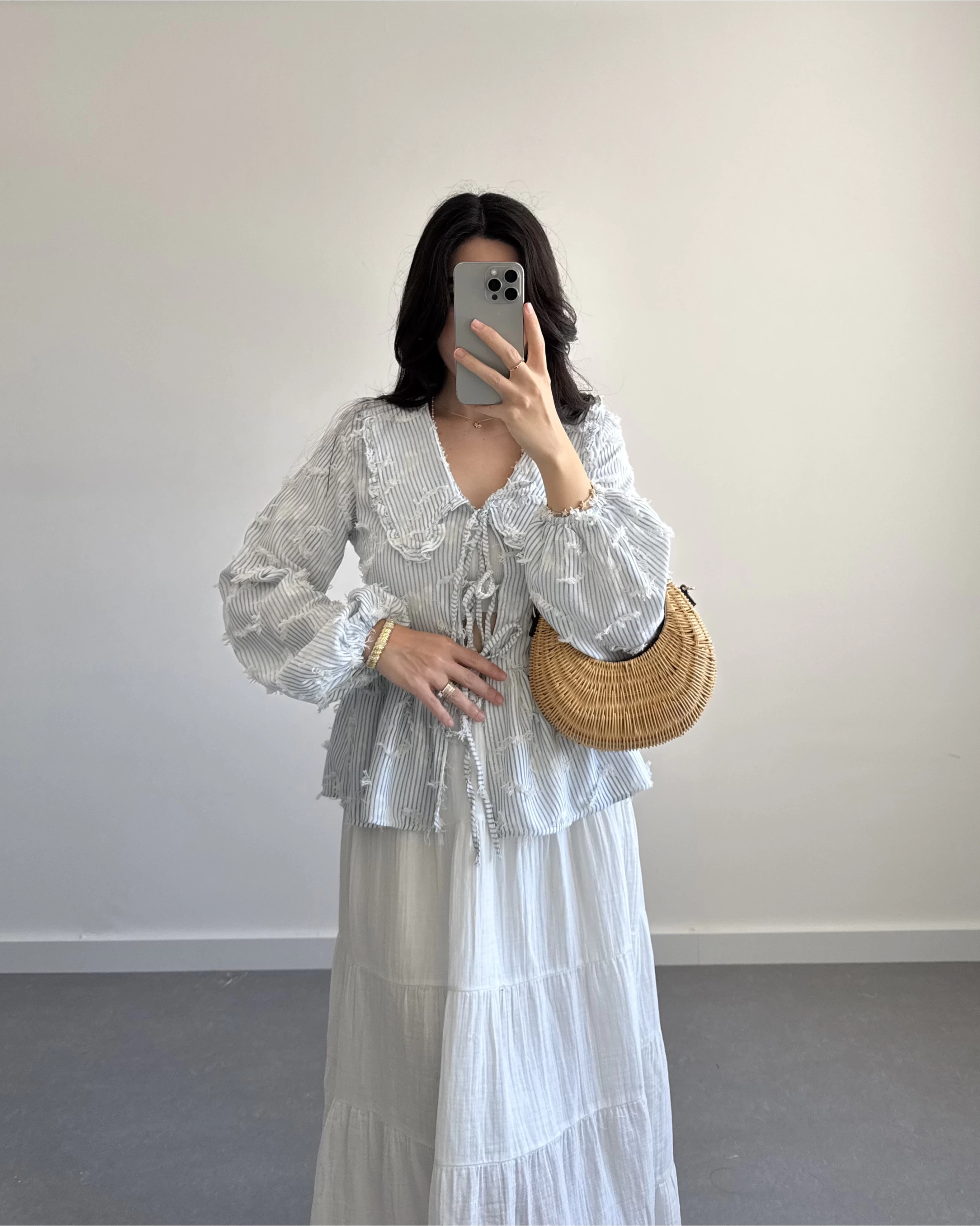 MAVİ ÇİZGİLİ BEBE YAKA PÜSKÜL BLUZ