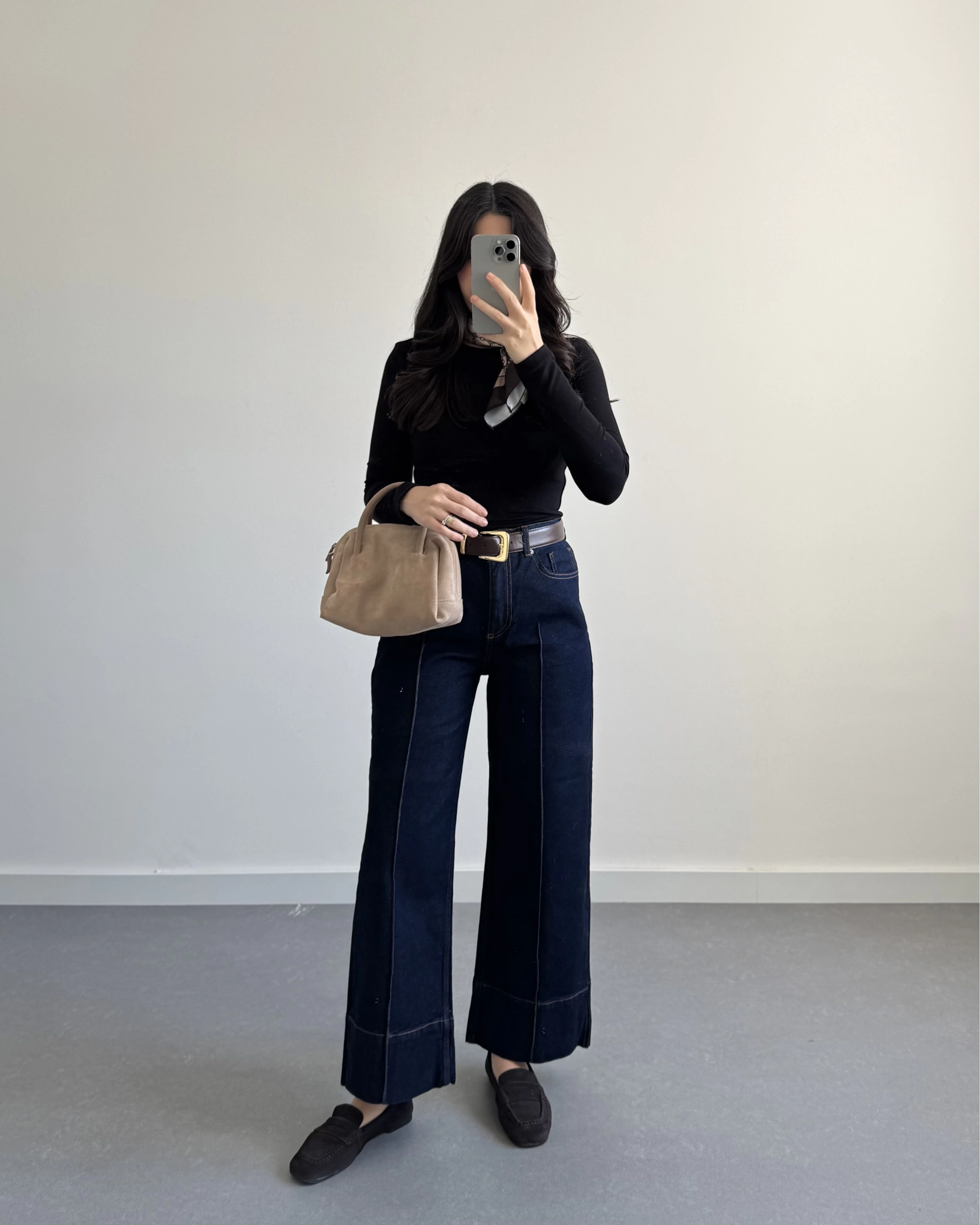 MNG PAÇASI KATLI KOYU MAVİ JEAN