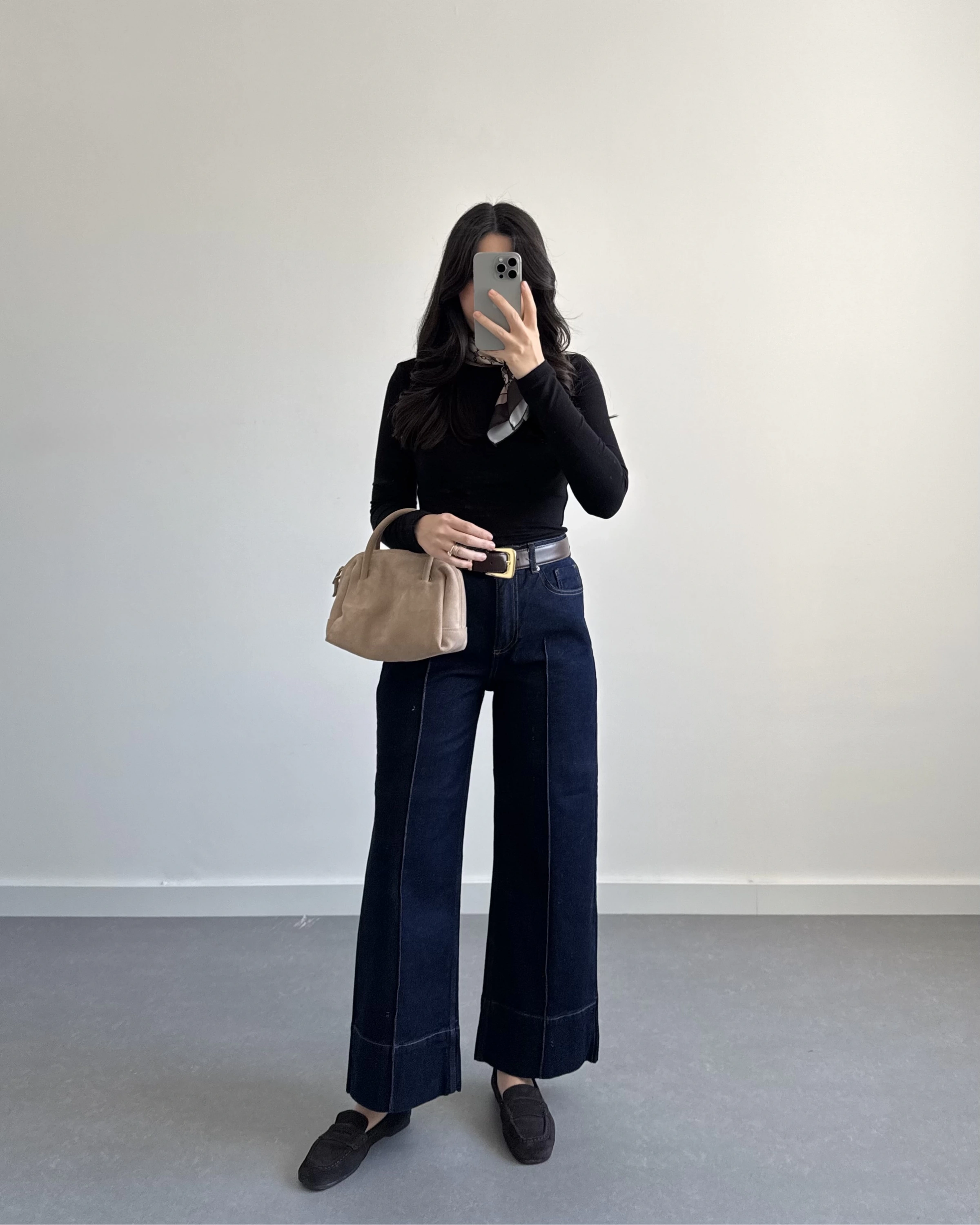 MNG PAÇASI KATLI KOYU MAVİ JEAN