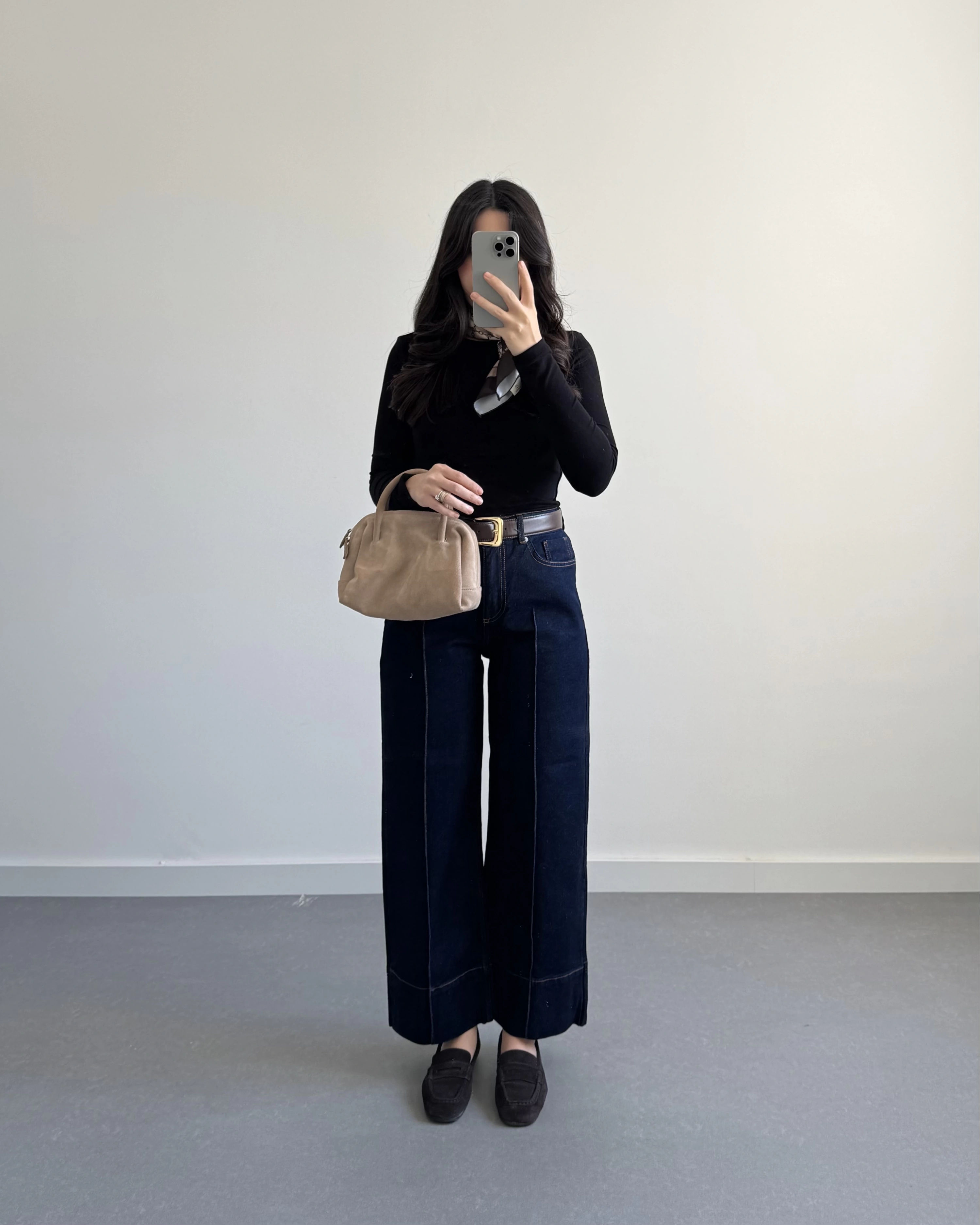 MNG PAÇASI KATLI KOYU MAVİ JEAN