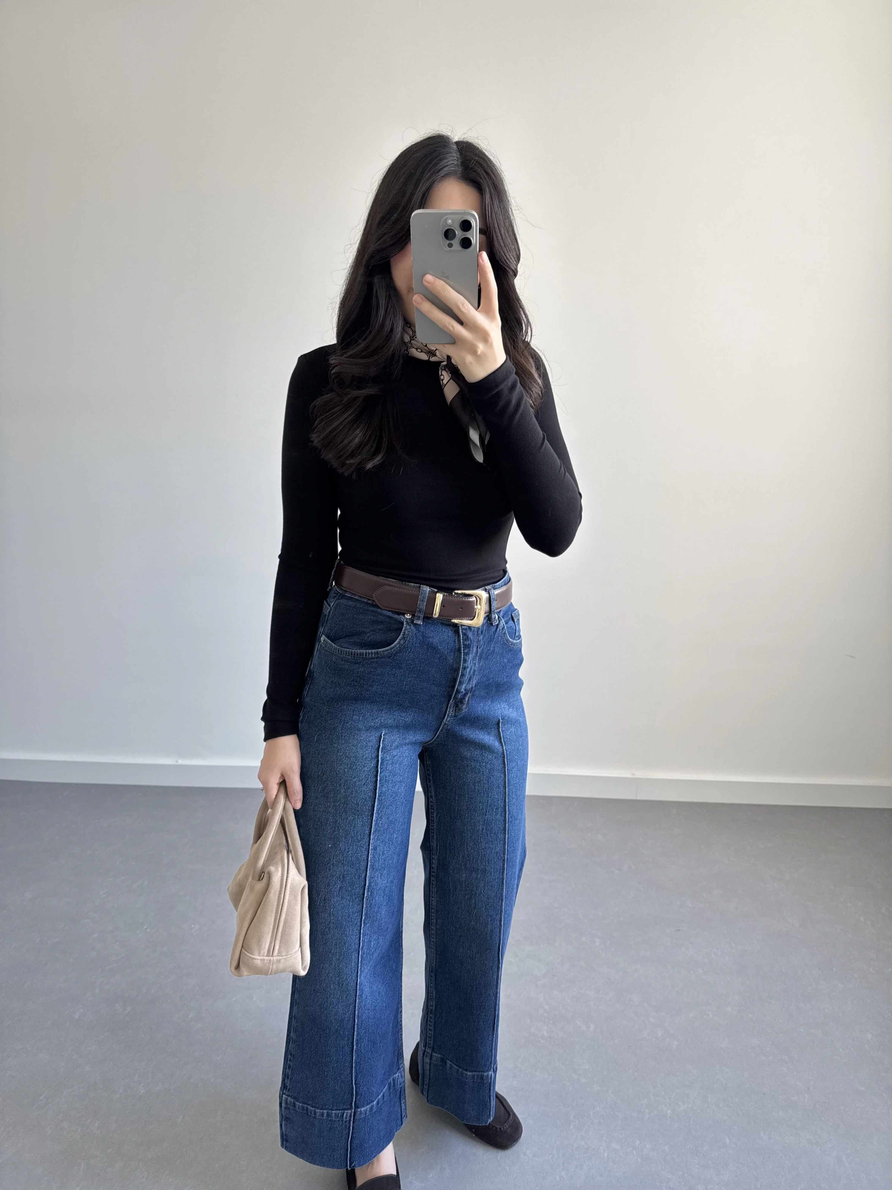 MNG PAÇASI KATLI MAVİ JEAN