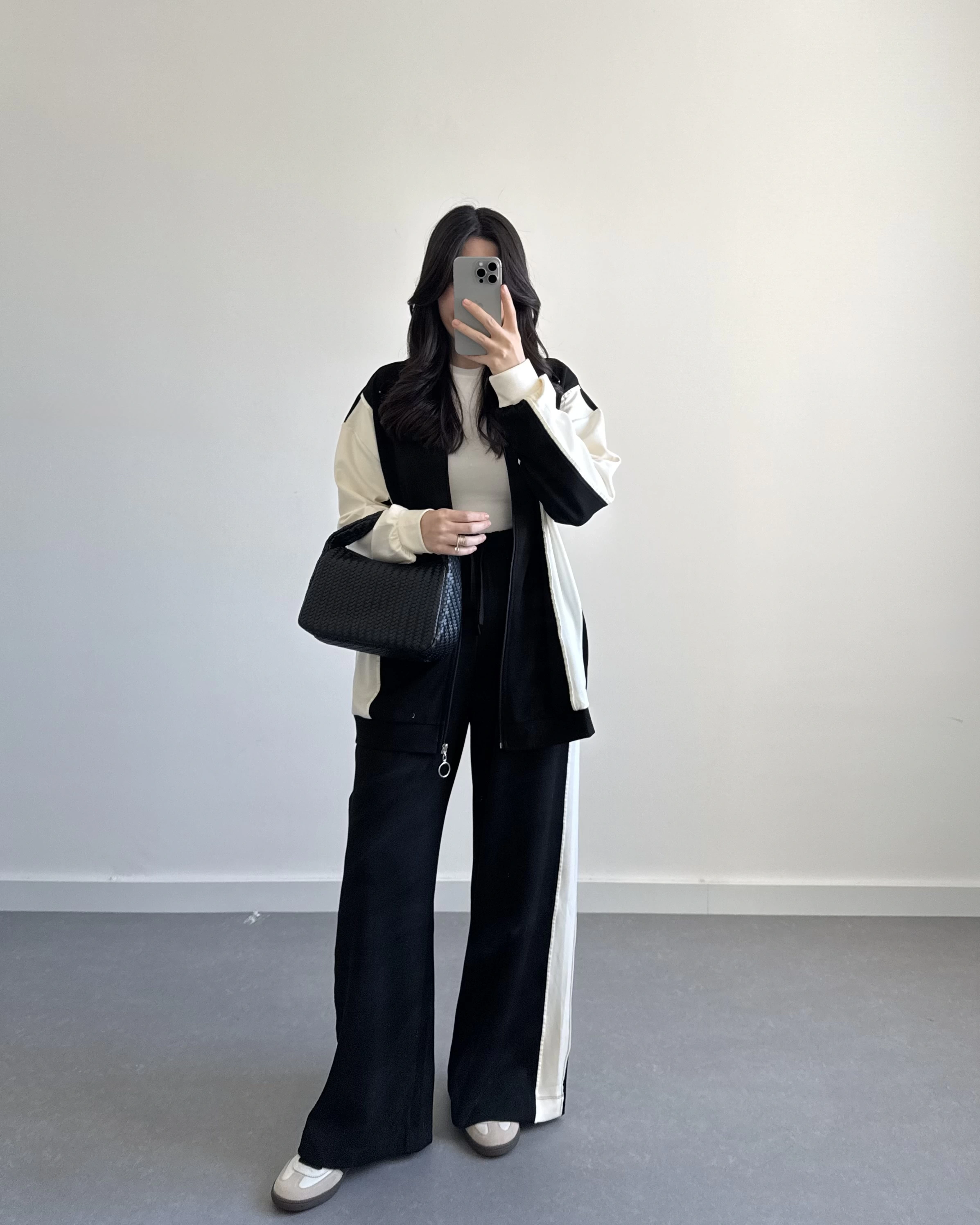 OYSH SİYAH BLOKLU TAKIM