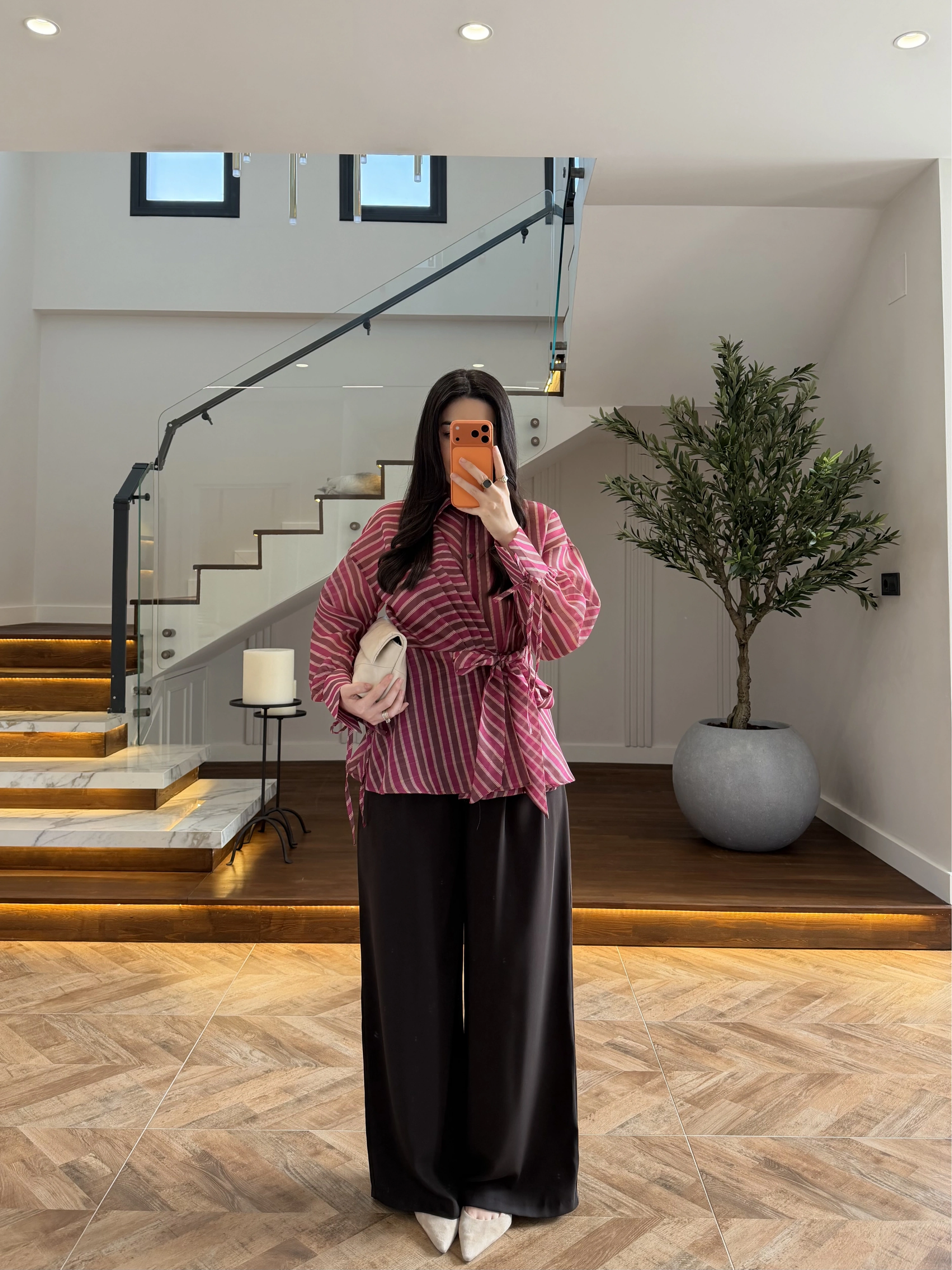 PEMBE BAĞLAMA DETAY GÖMLEK-EU5235